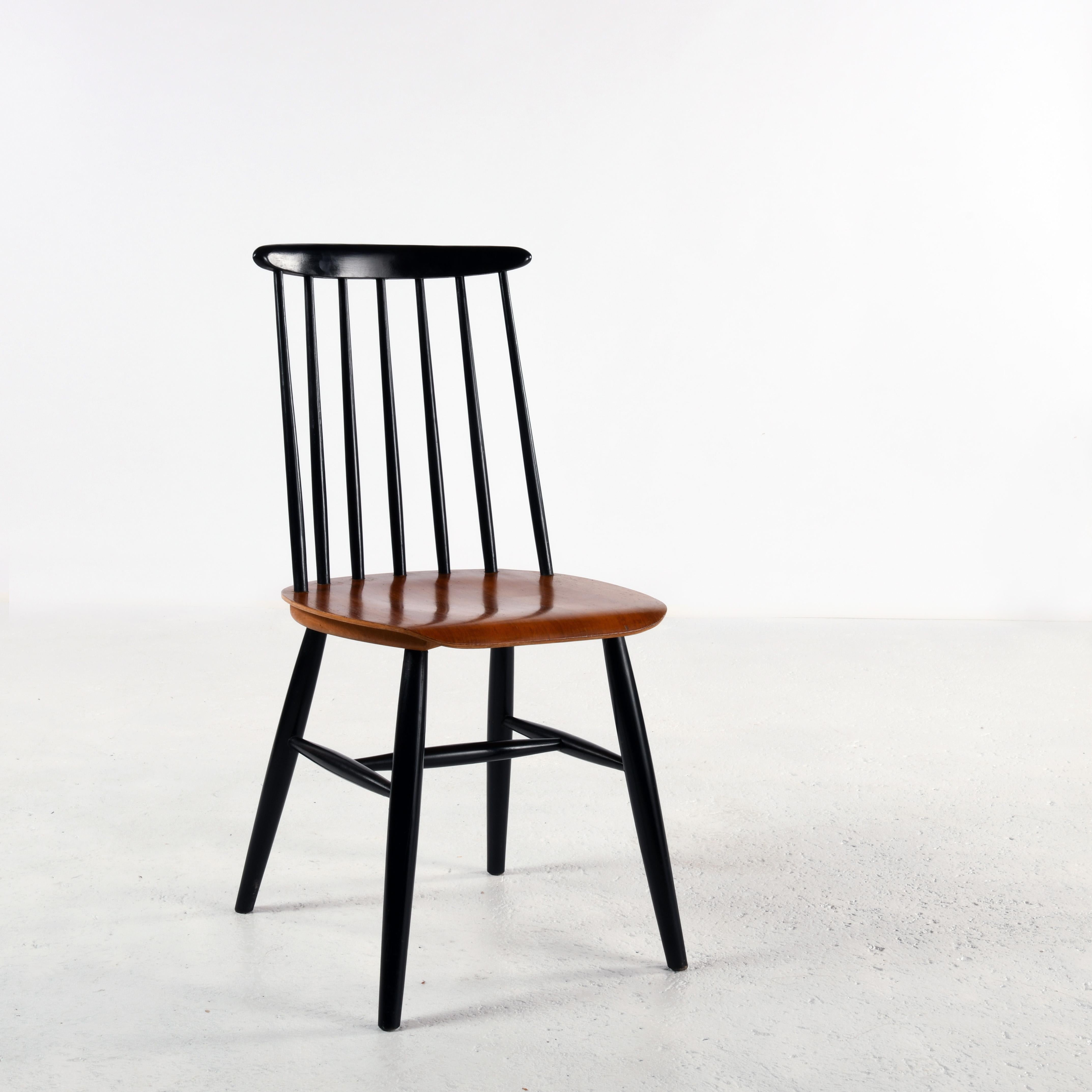 Wood 4 Fanett chair designed by Ilmari Tapiovaara