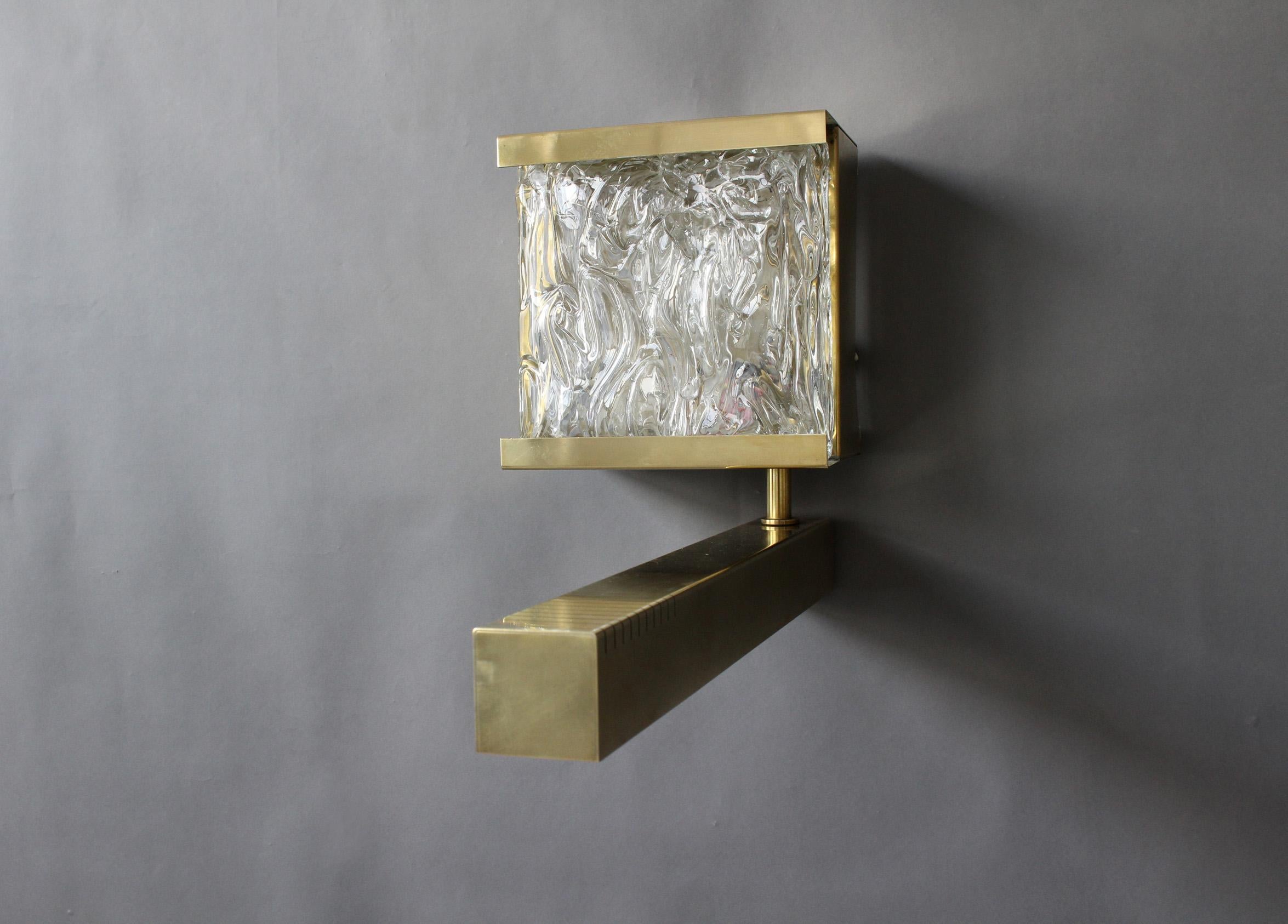 4 Fine French 1960s Brass and Textured Glass Sconces In Good Condition For Sale In Long Island City, NY