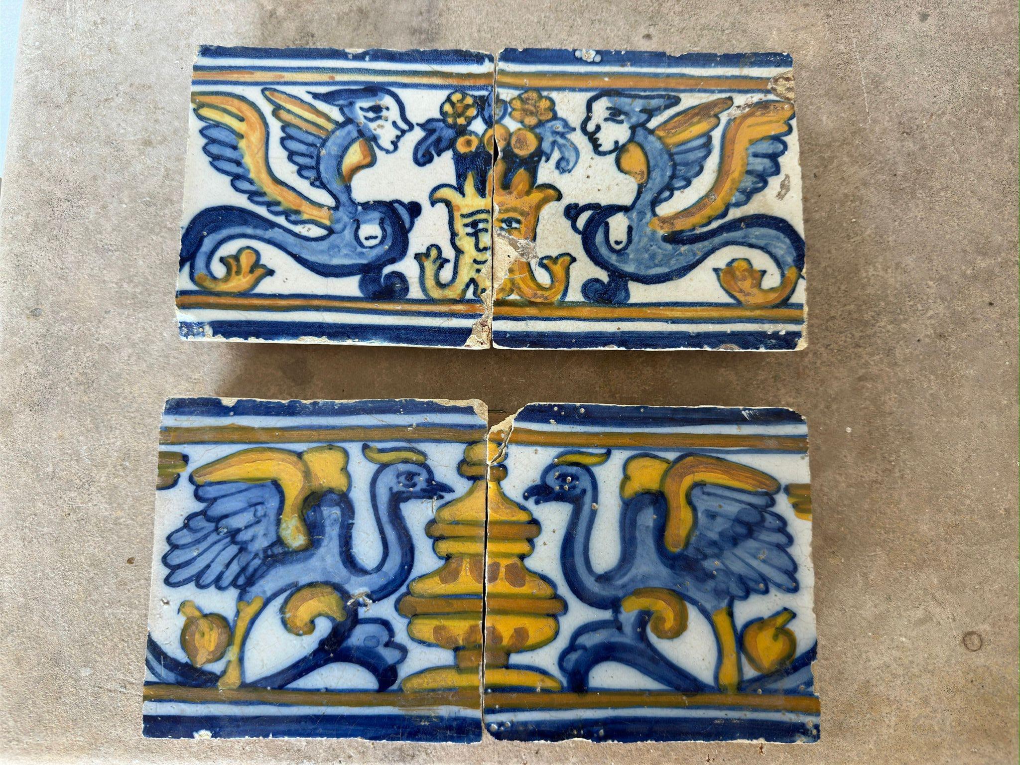 (4) Quatre carreaux portugais, 16e siècle (1530/1550) Articles de collection très rares en vente 2