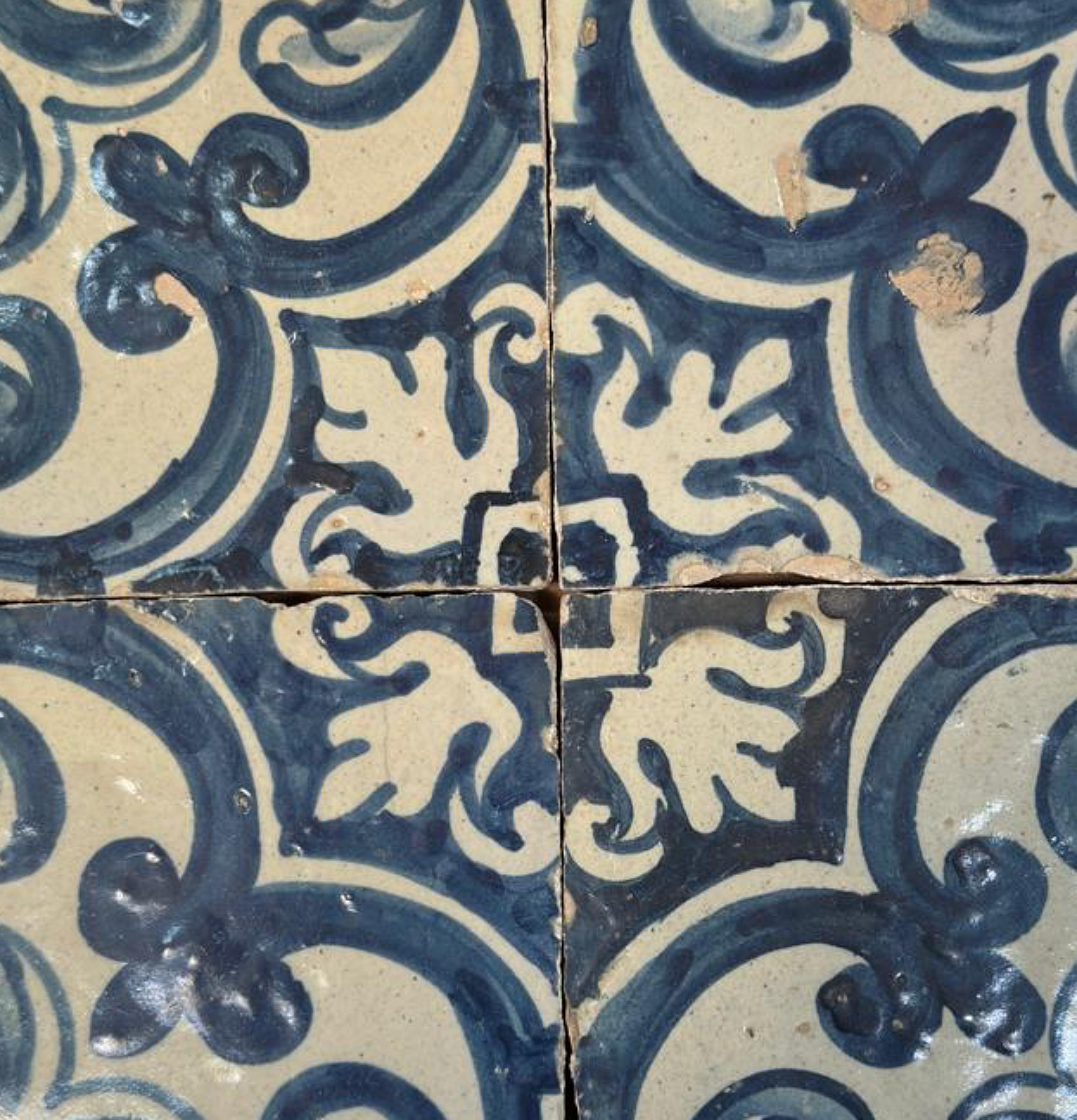 Baroque (4) Four Portuguese Tiles 17th Century (1630/1680) Very Rare Collectible For Sale