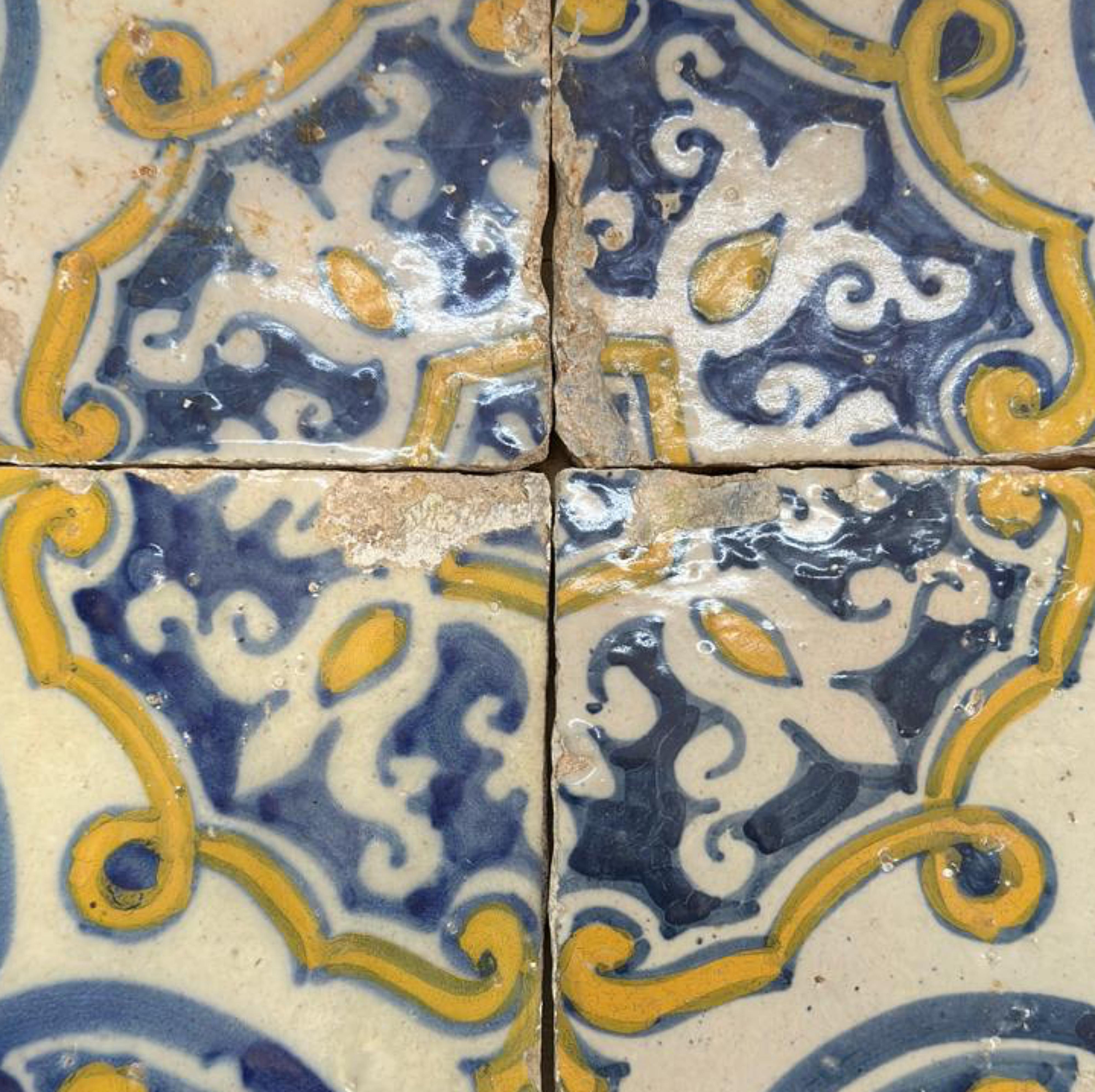 Baroque (4) Four Portuguese Tiles 17th Century (1630/1680) Very Rare Collectible For Sale