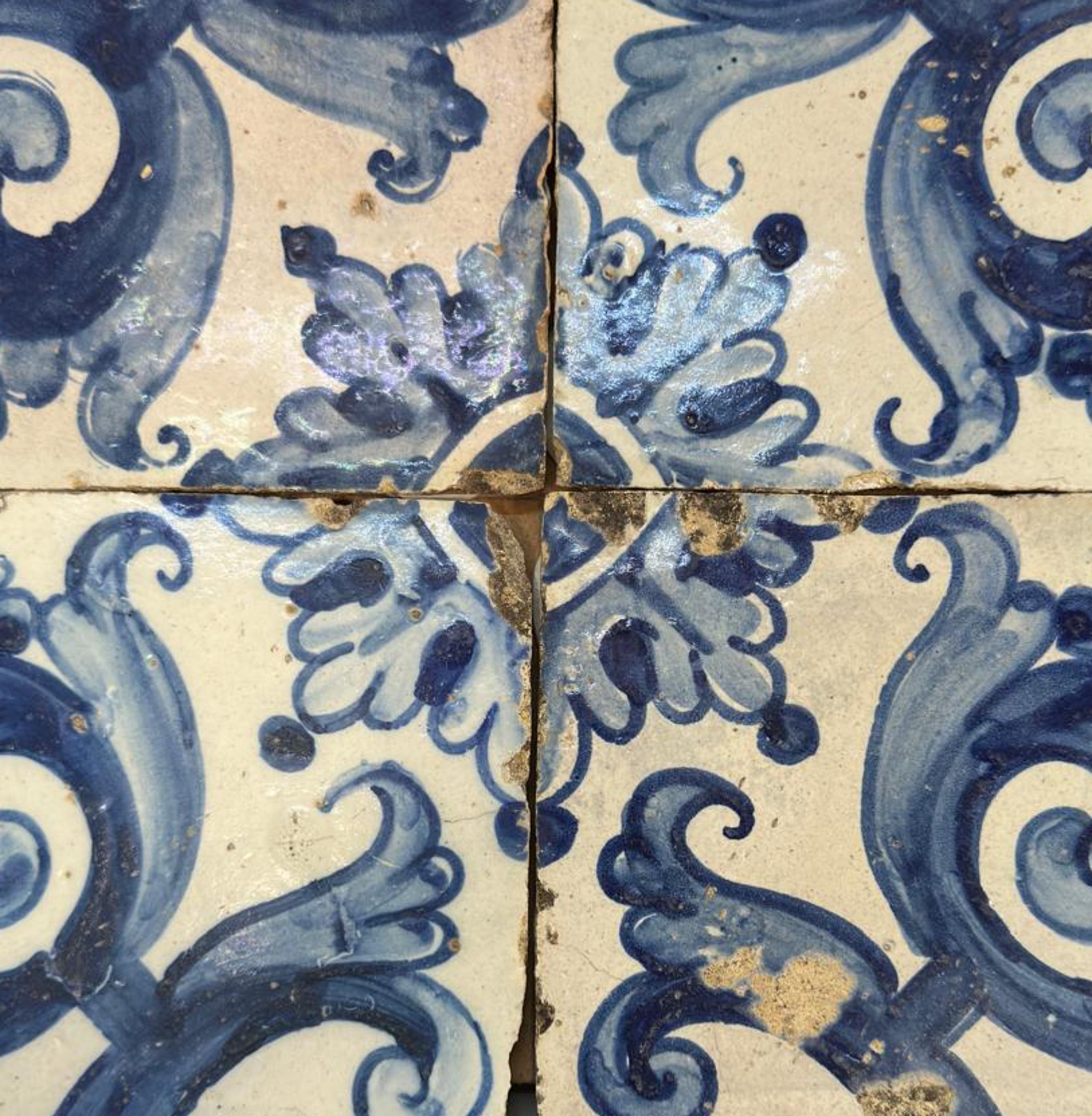 Baroque (4) Four Portuguese Tiles 17th Century (1630/1680) Very Rare Collectible For Sale