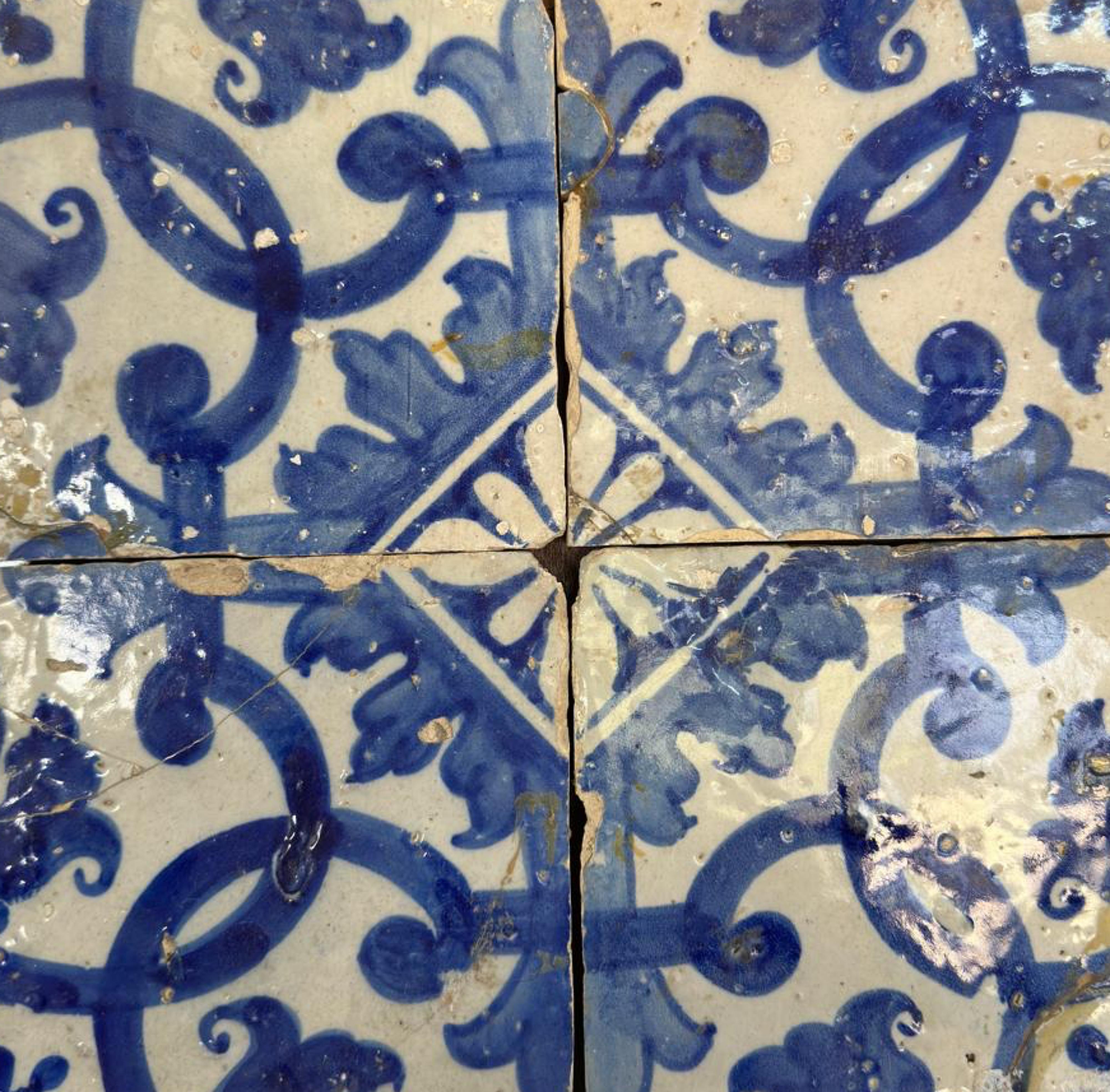 Hand-Crafted (4) Four Portuguese Tiles 17th Century (1630/1680) Very Rare Collectible For Sale