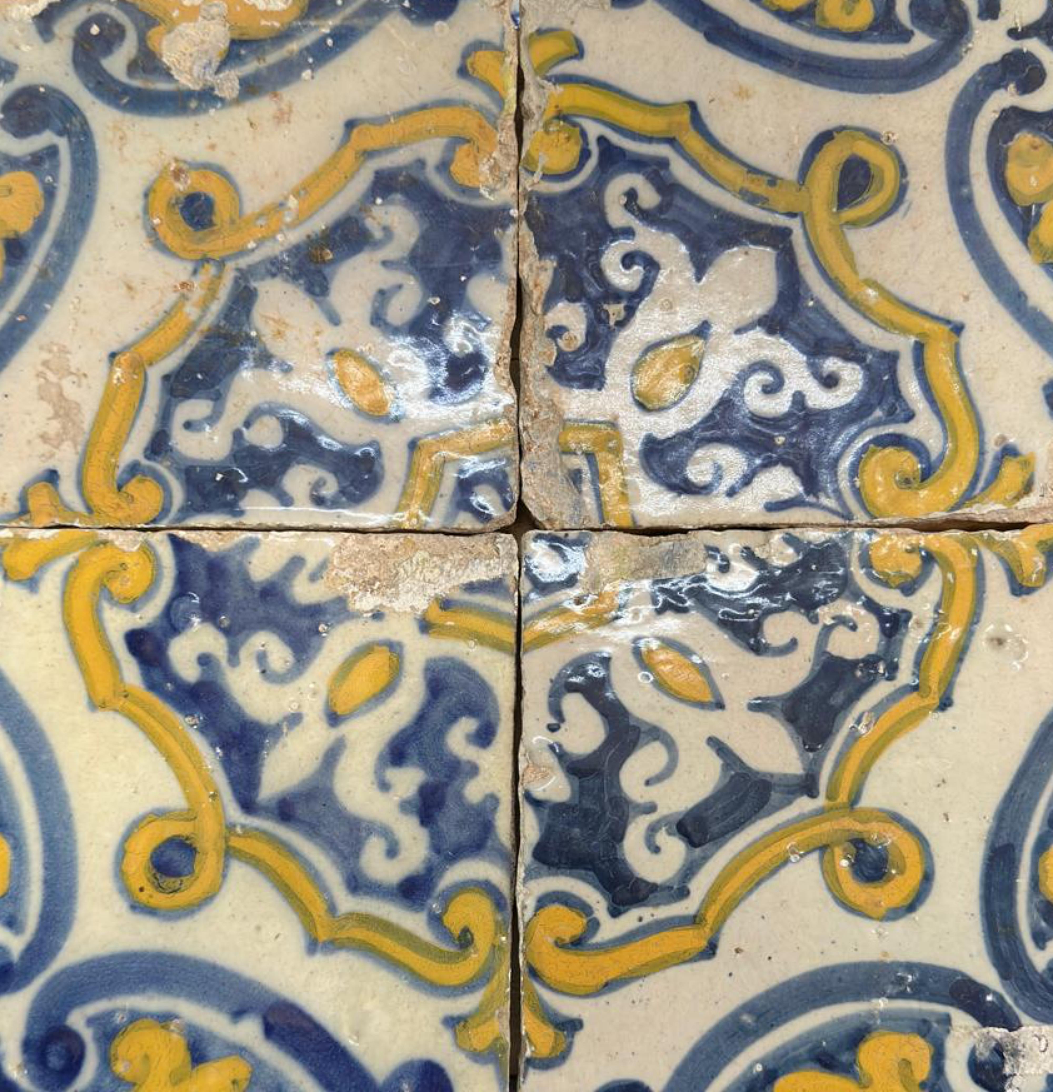 Hand-Crafted (4) Four Portuguese Tiles 17th Century (1630/1680) Very Rare Collectible For Sale
