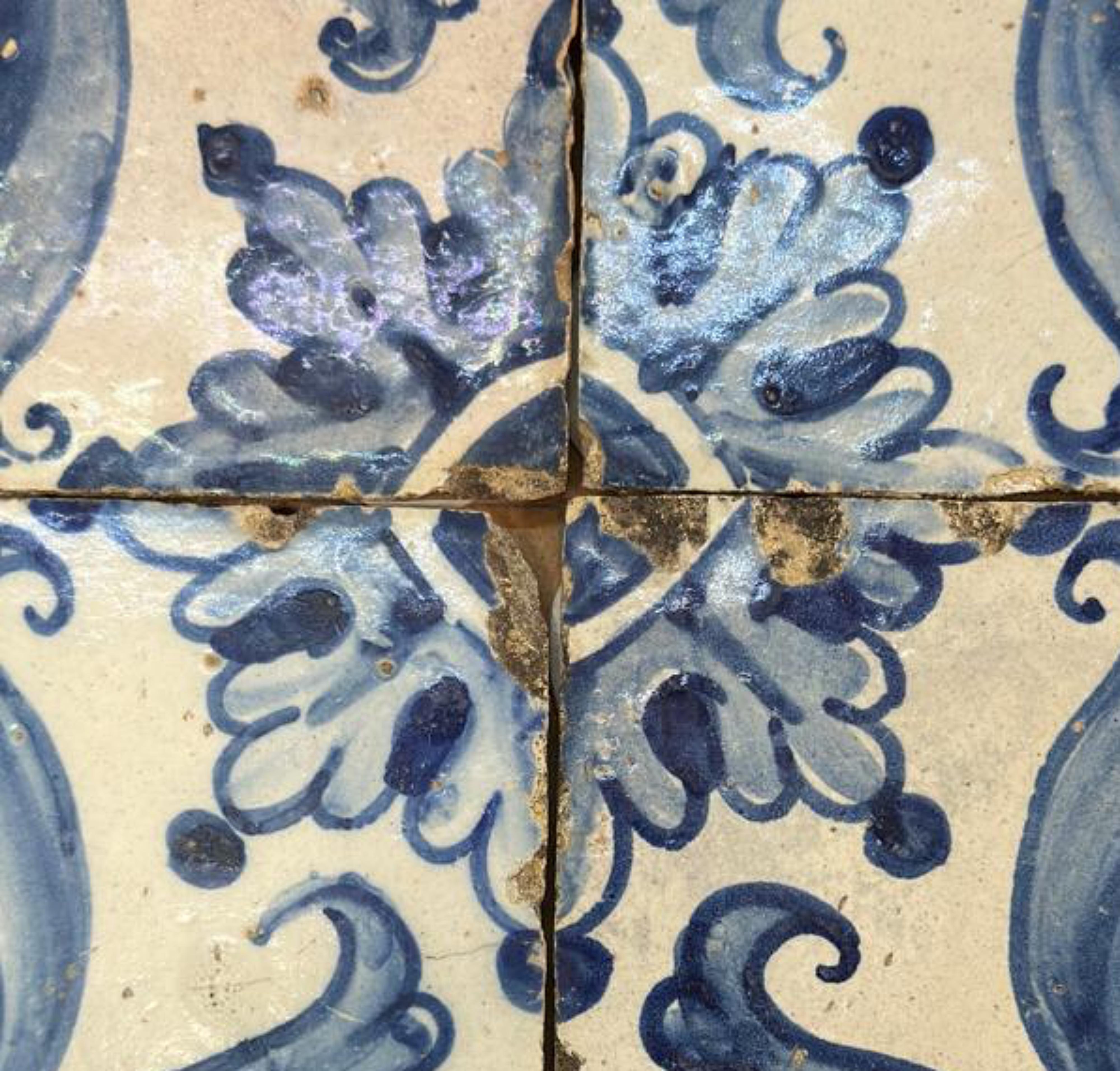 Hand-Crafted (4) Four Portuguese Tiles 17th Century (1630/1680) Very Rare Collectible For Sale