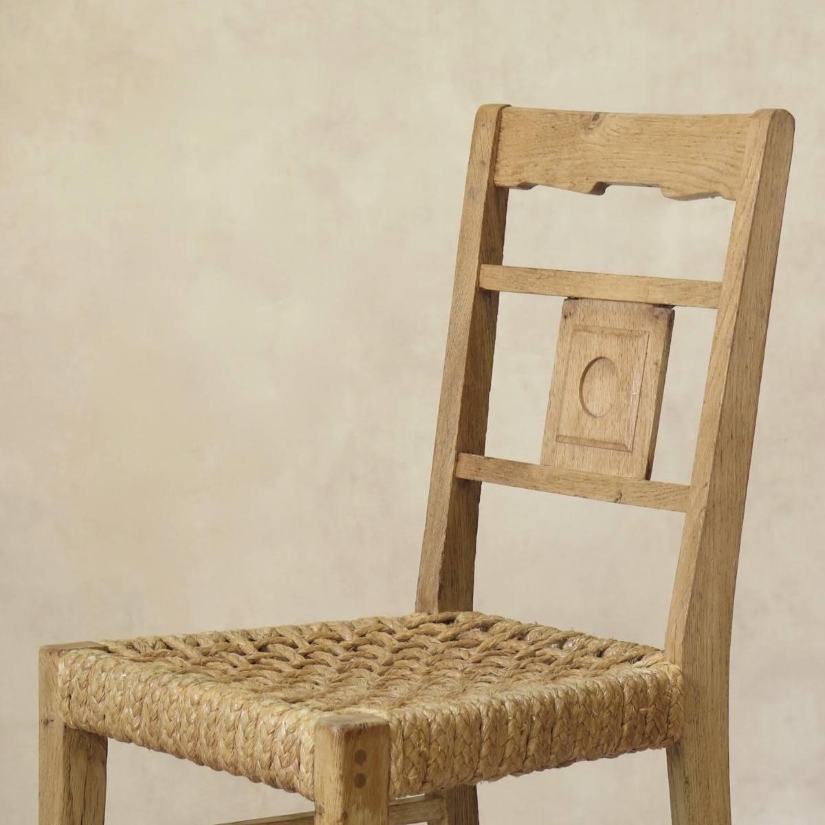 20ième siècle Quatre chaises françaises des années 1950 attribuées à Audoux-Minet en vente