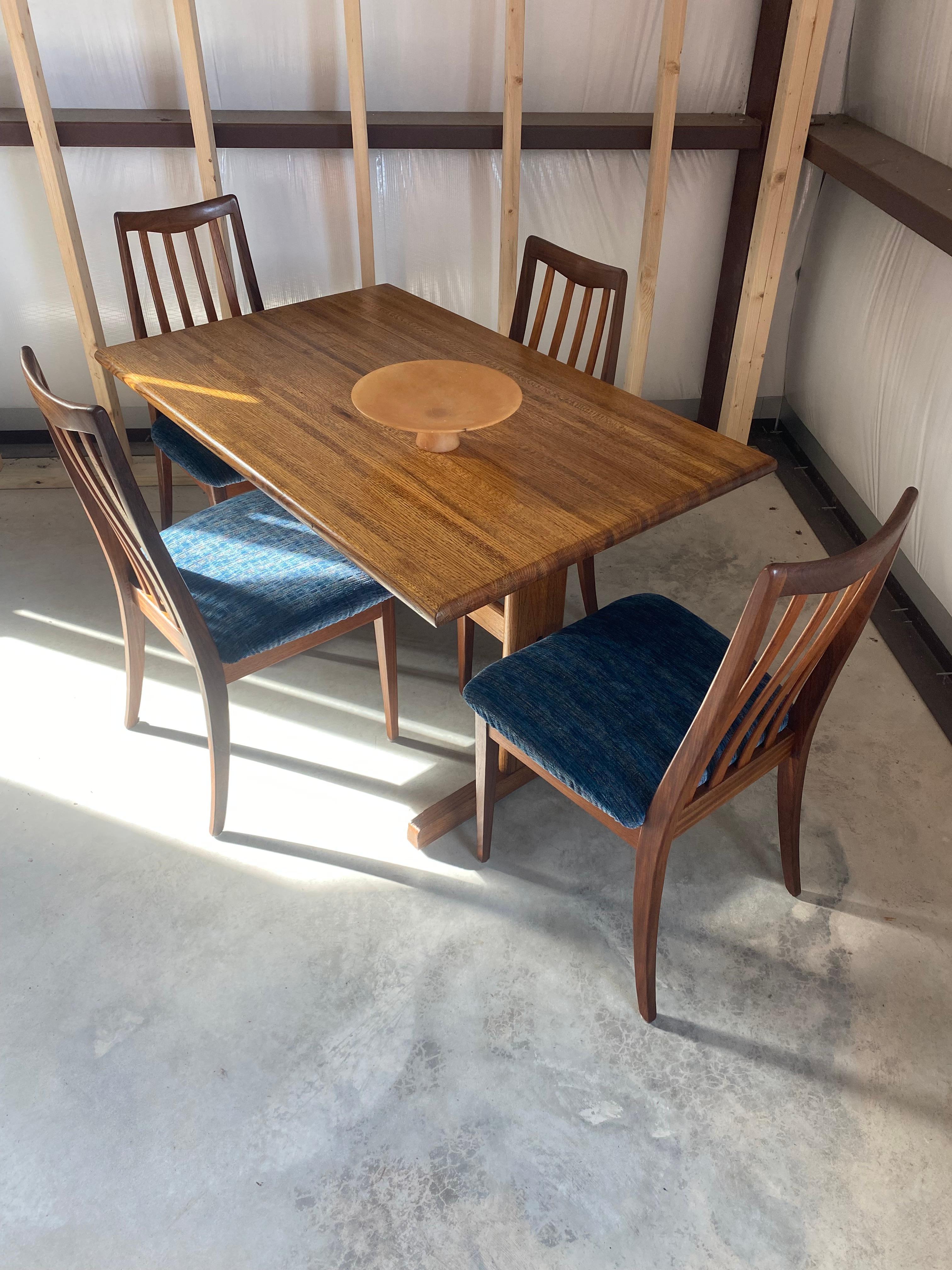Chêne (4) Chaises de salle à manger en teck G-Plan + table en Oak en vente