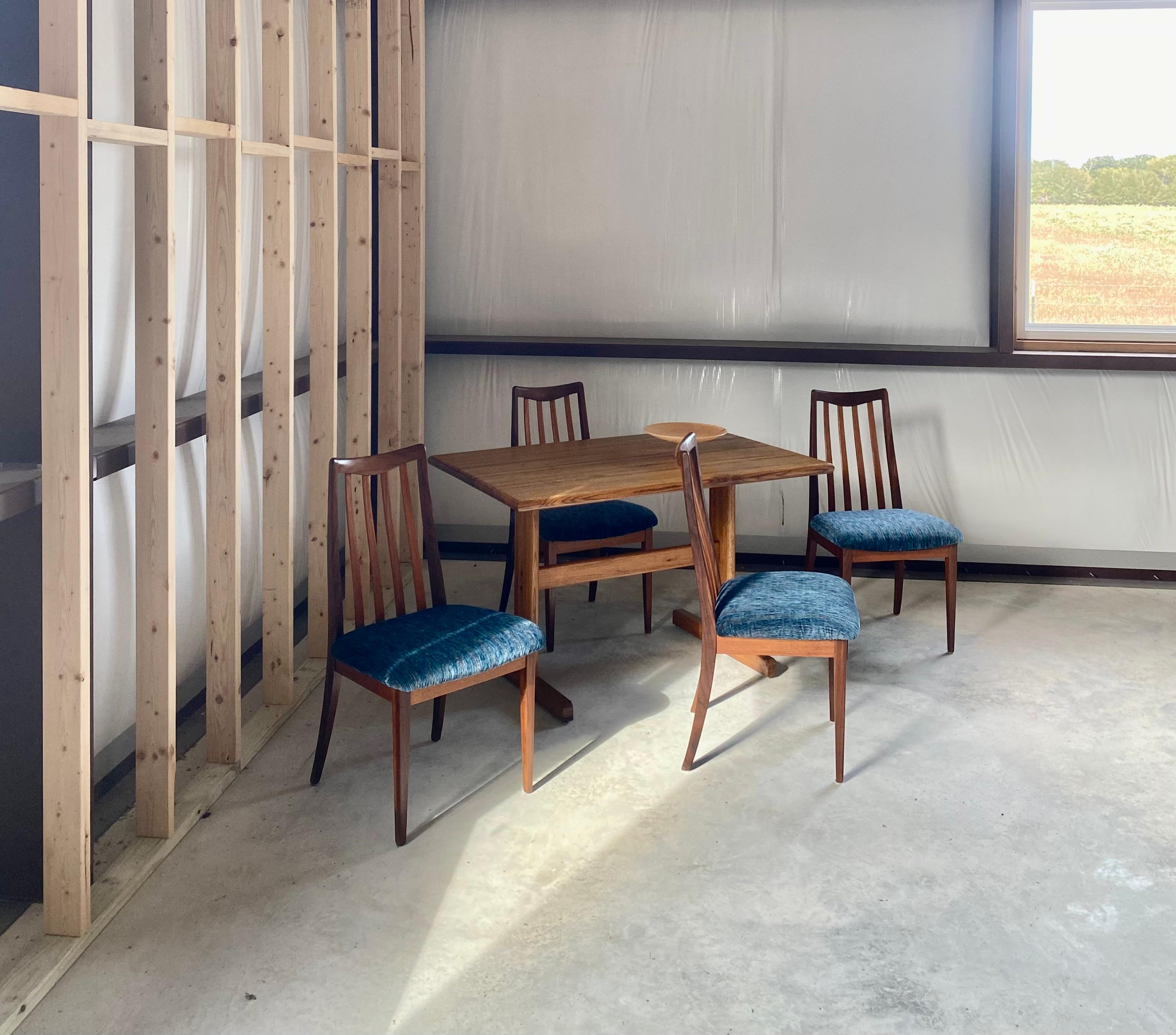 Anglais (4) Chaises de salle à manger en teck G-Plan + table en Oak en vente