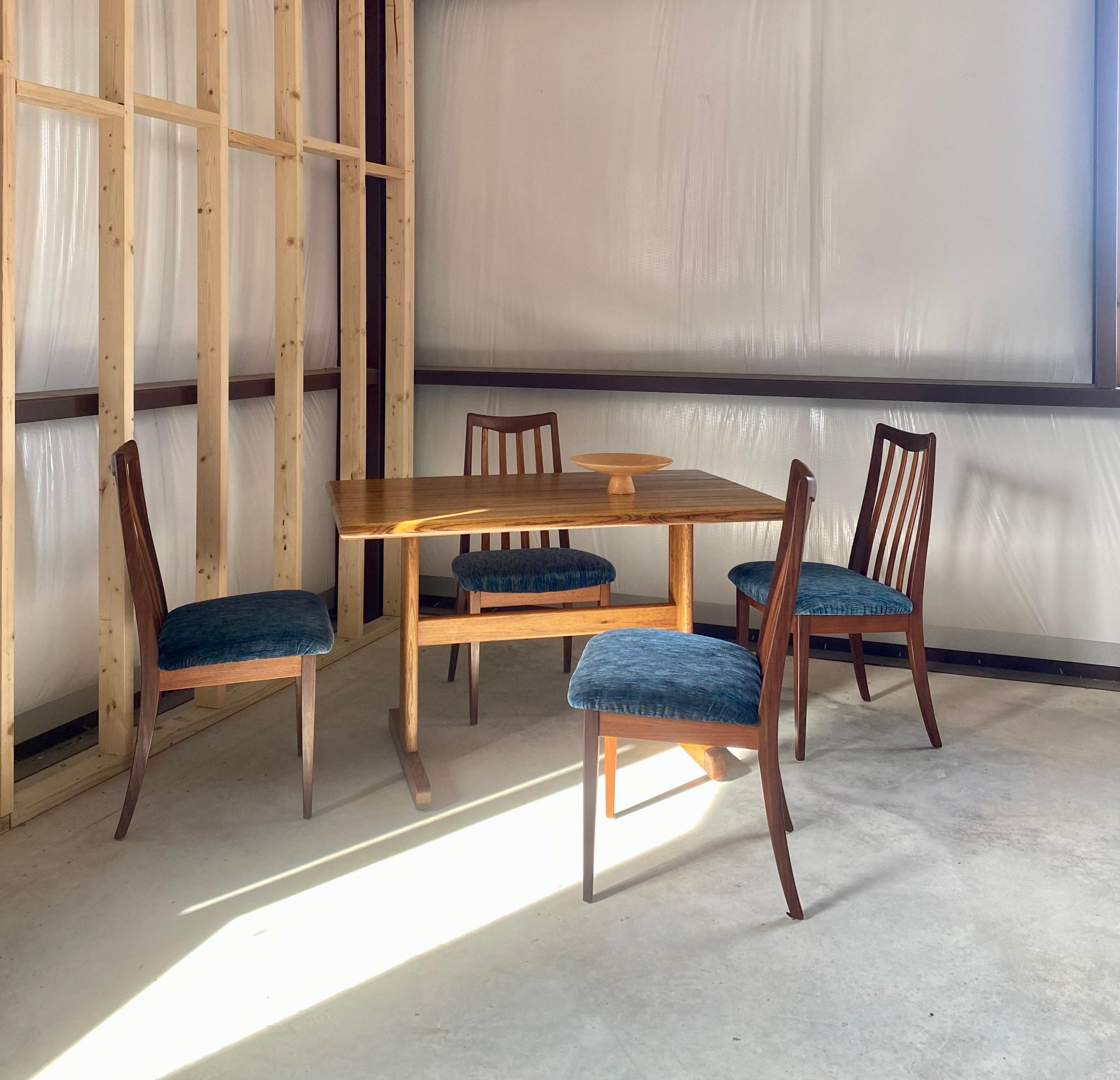 (4) Chaises de salle à manger en teck G-Plan + table en Oak en vente 5