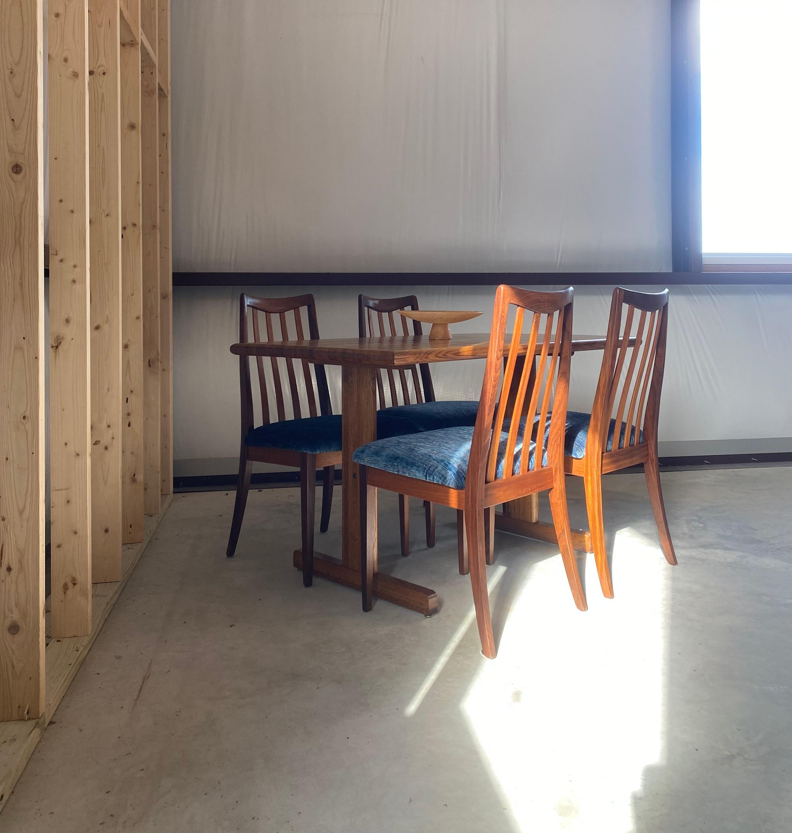 (4) Chaises de salle à manger en teck G-Plan + table en Oak en vente 12