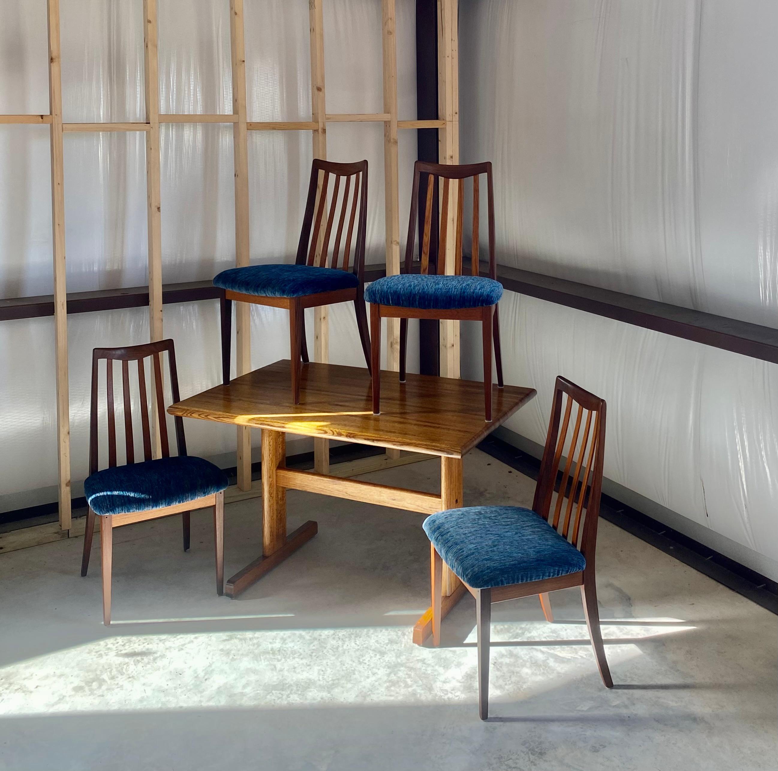 (4) Chaises de salle à manger en teck G-Plan + table en Oak en vente 1