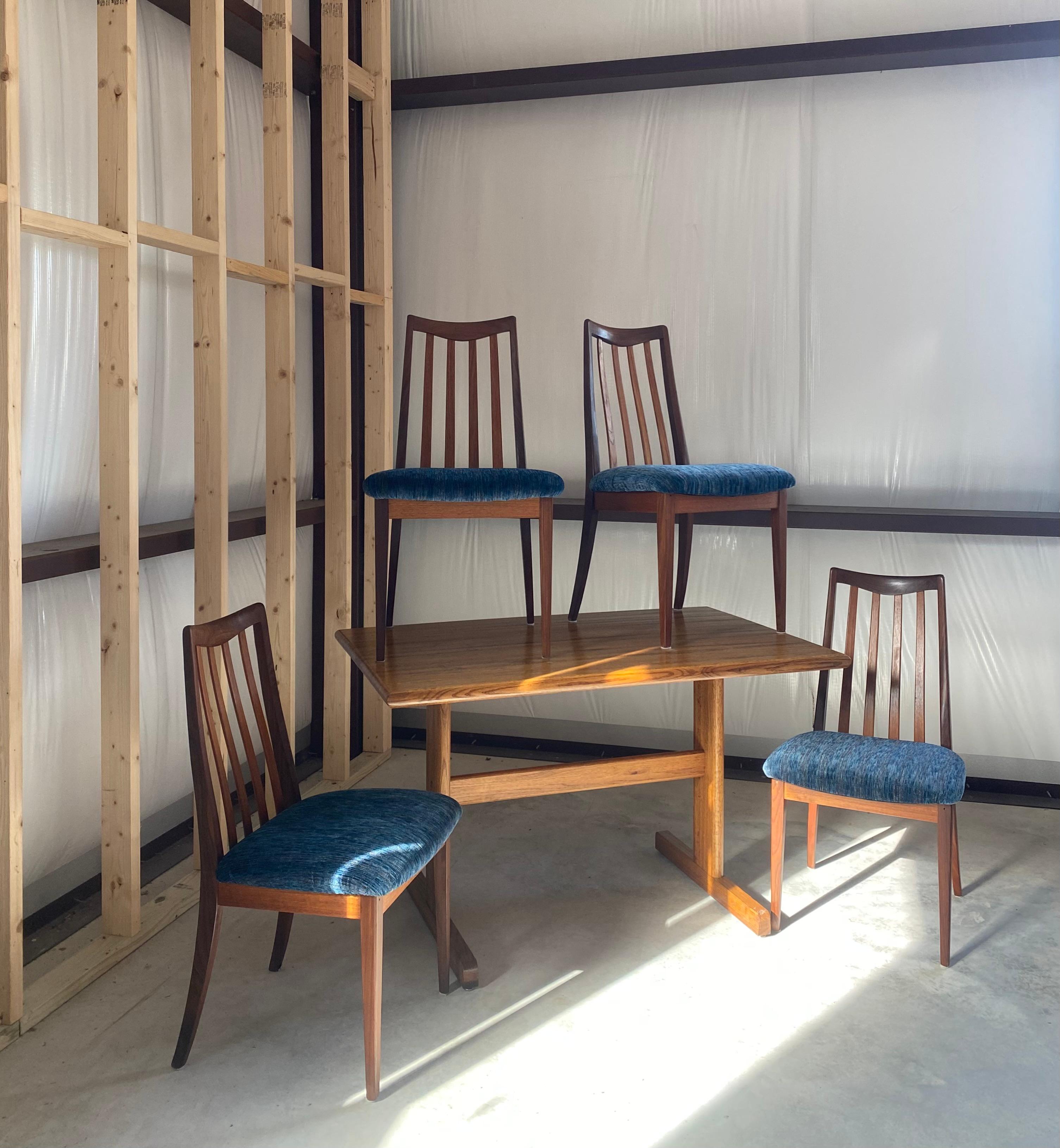 (4) Chaises de salle à manger en teck G-Plan + table en Oak en vente 4
