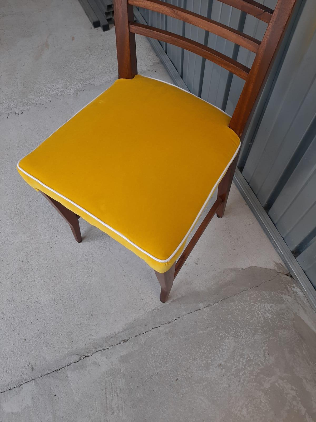 4 Stühle im Stil von Gio Ponti Italien 1955er im Angebot 3
