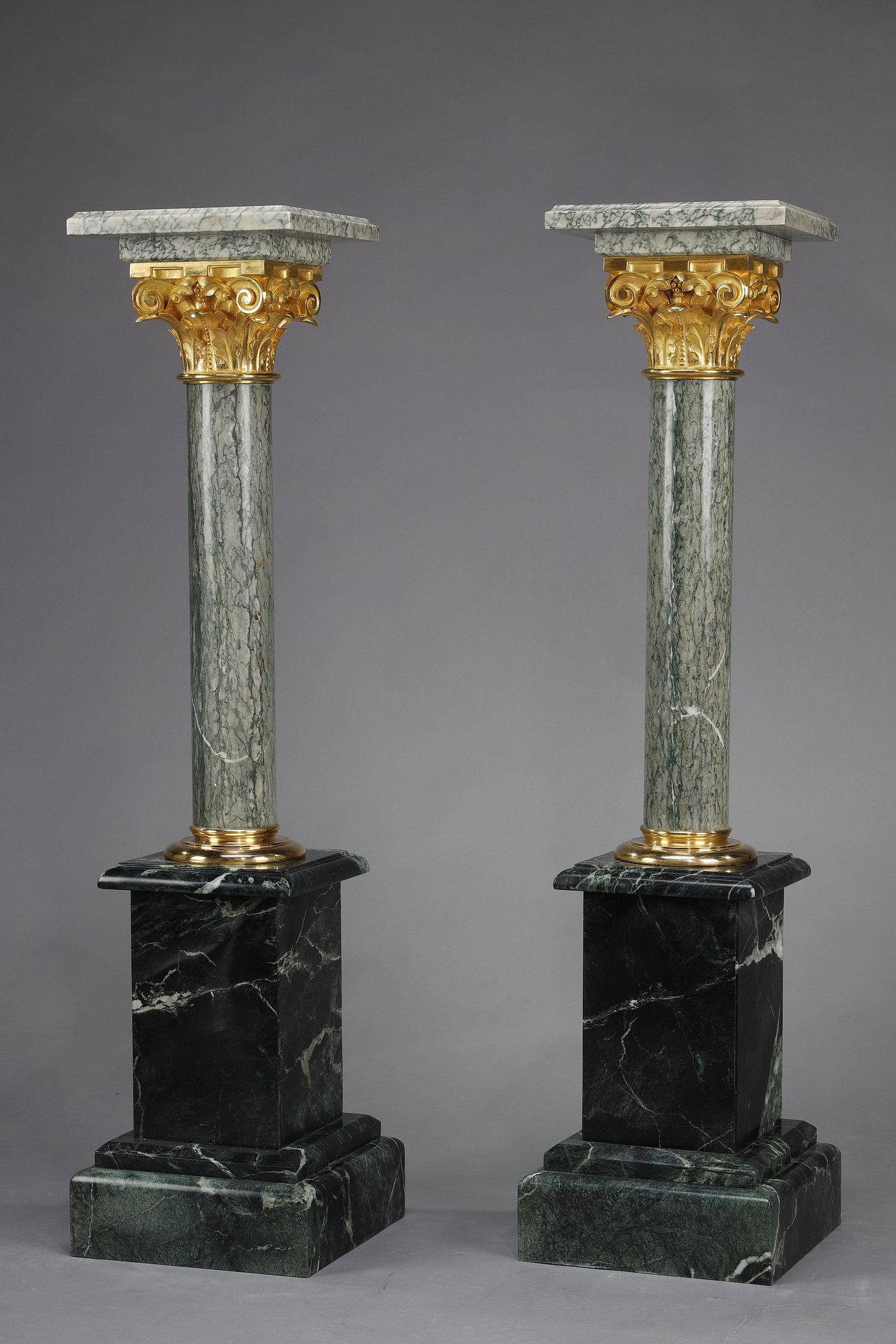 Early 20th Century 4 green marble columns with Corinthian ormolu capitals For Sale