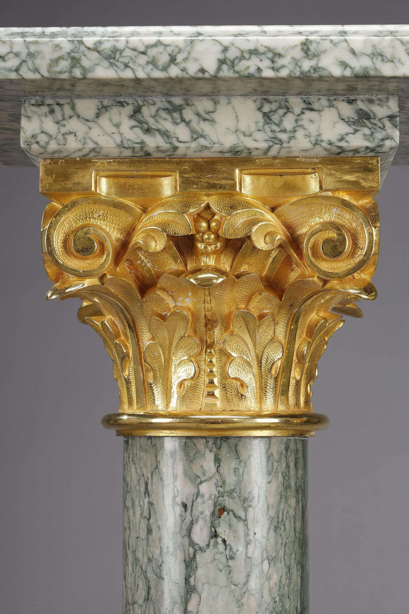 4 green marble columns with Corinthian ormolu capitals For Sale 3