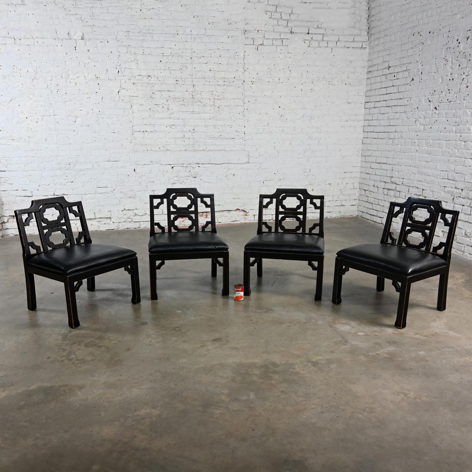 4 Hollywood Regency Chinese Chippendale Style Black Accent Chairs by Thomasville In Good Condition For Sale In Topeka, KS