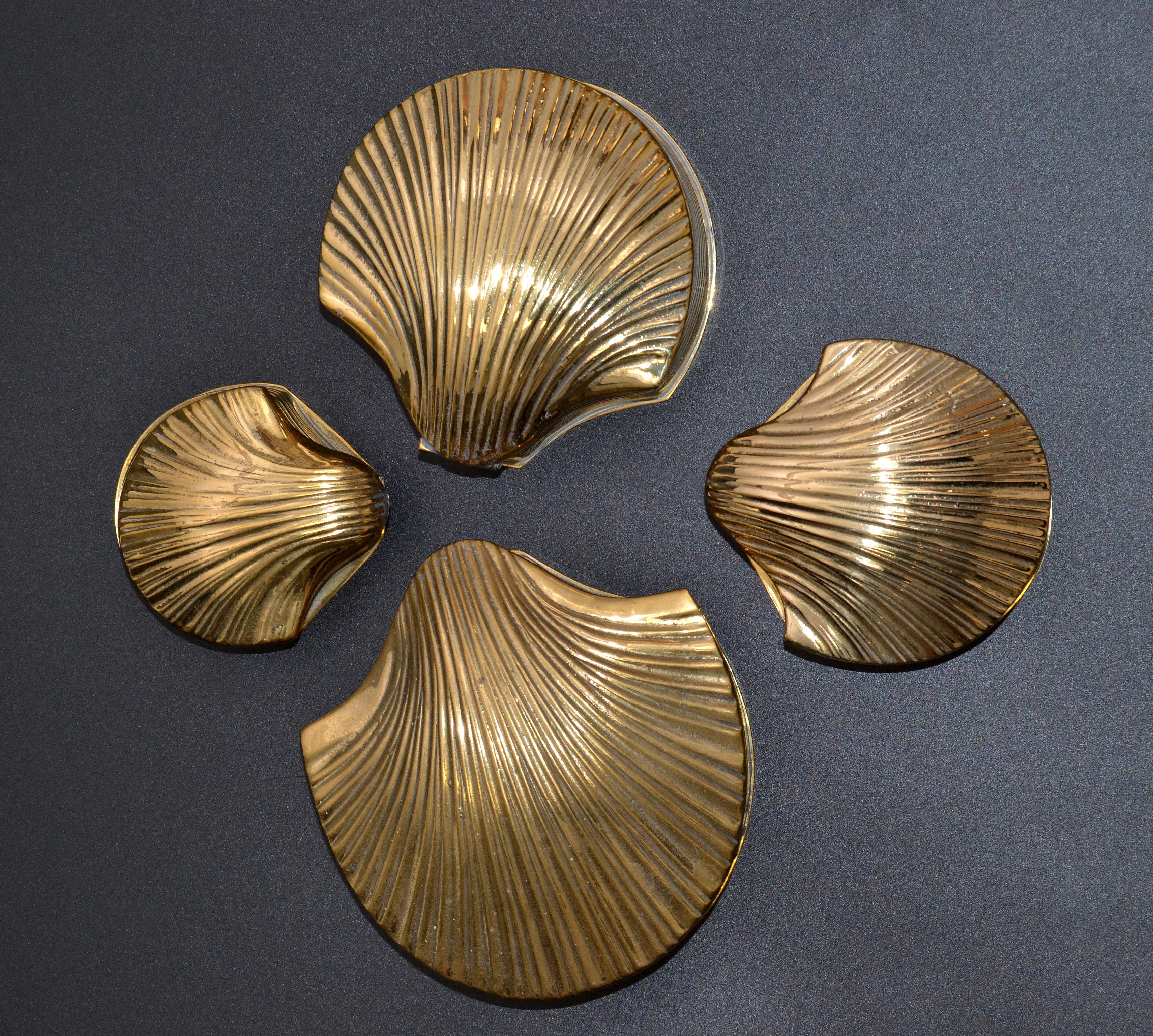 Mid-Century Modern 4 in 1 Nesting Vintage Brass Shell Scallop Shaped Trinket Boxes, Keepsakes 1970s