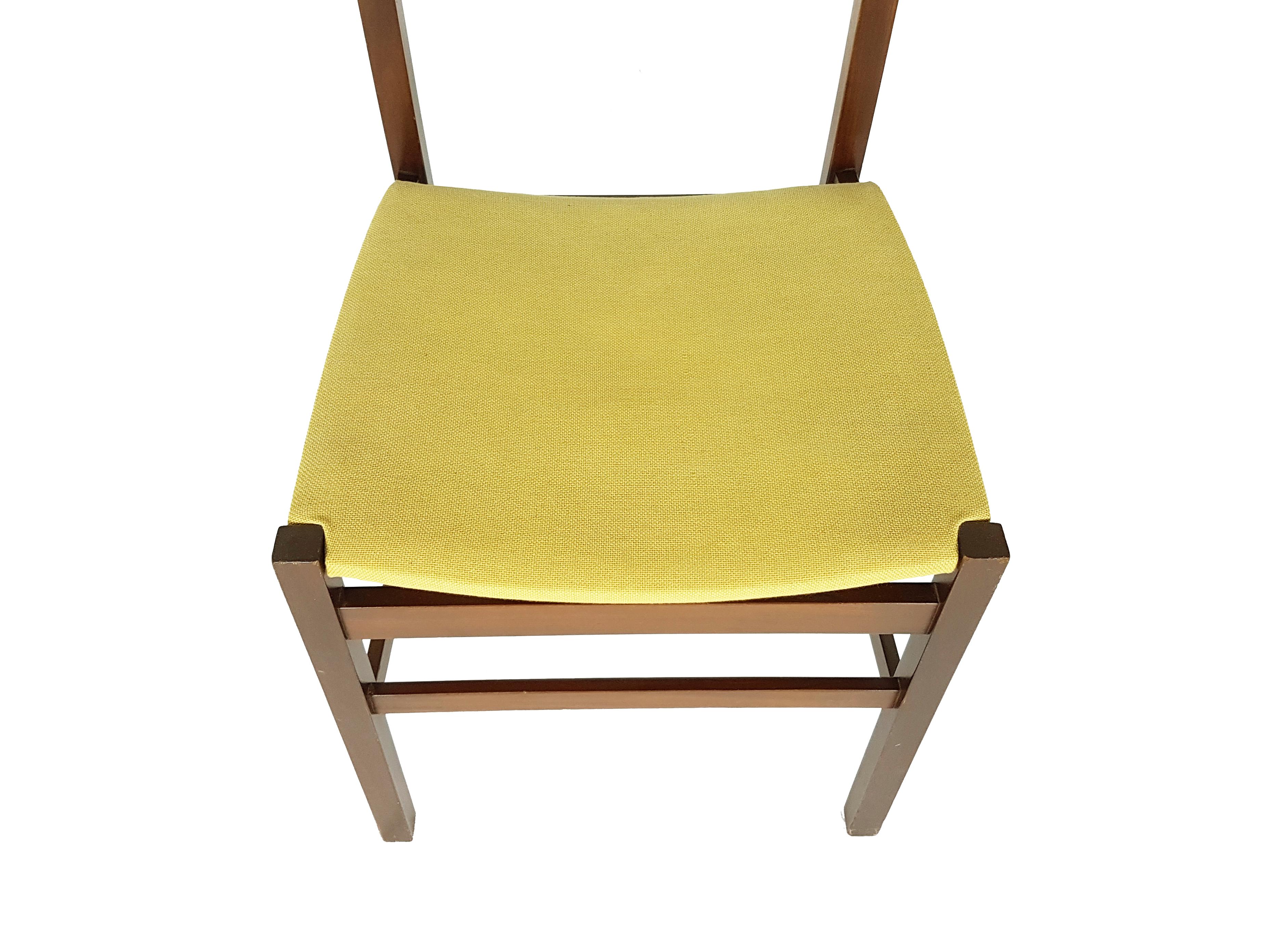 4 Italian Light Green & Wood 1960s Dining Chairs by Arch, Ramella for Sormani For Sale 2