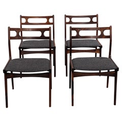 4 Johannes Andersen / Uldum Danish Mid-Century Rosewood Dining Chairs