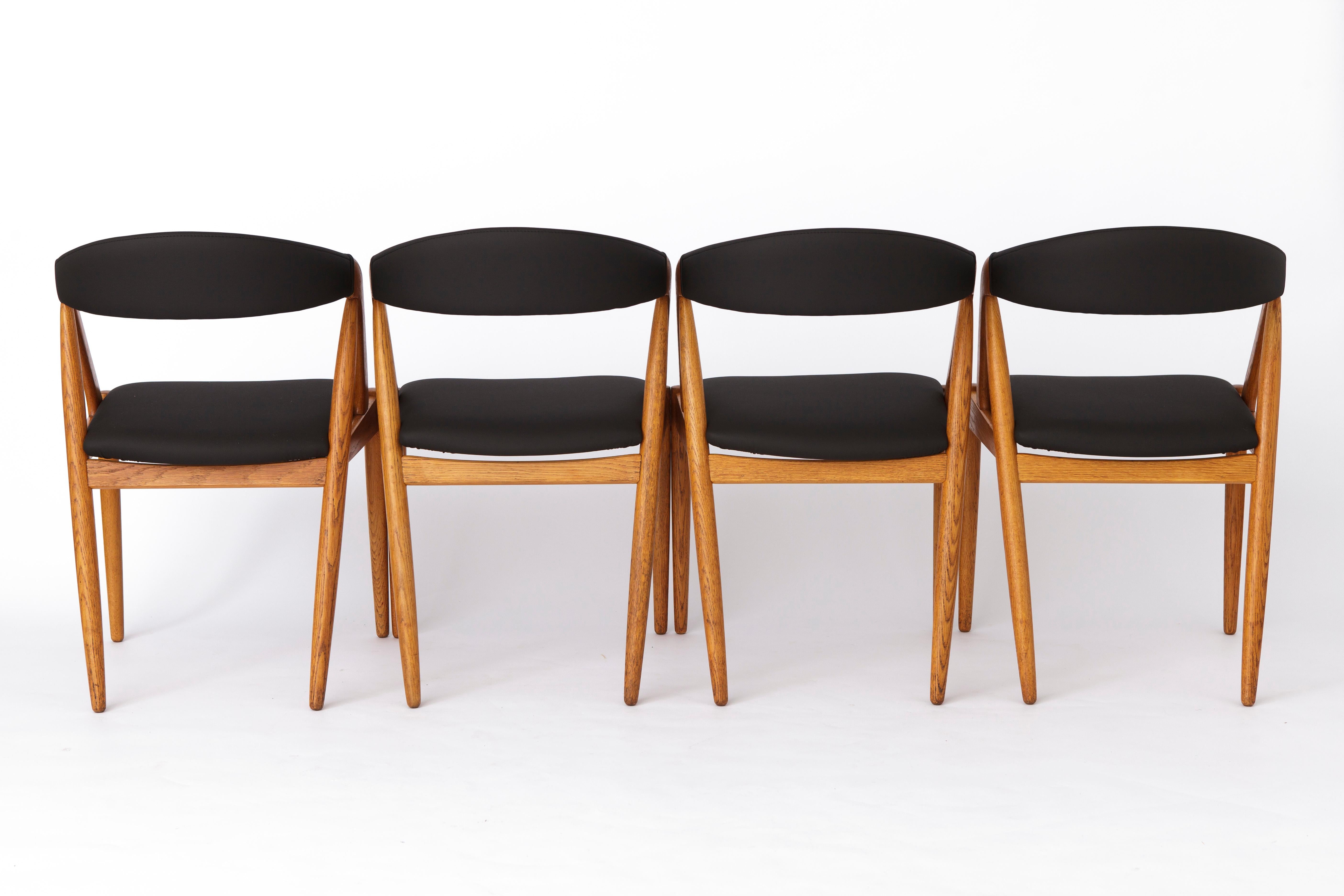Mid-Century Modern 4 Kai Kristiansen Chairs 1960s - Model 31, Vintage Oak For Sale