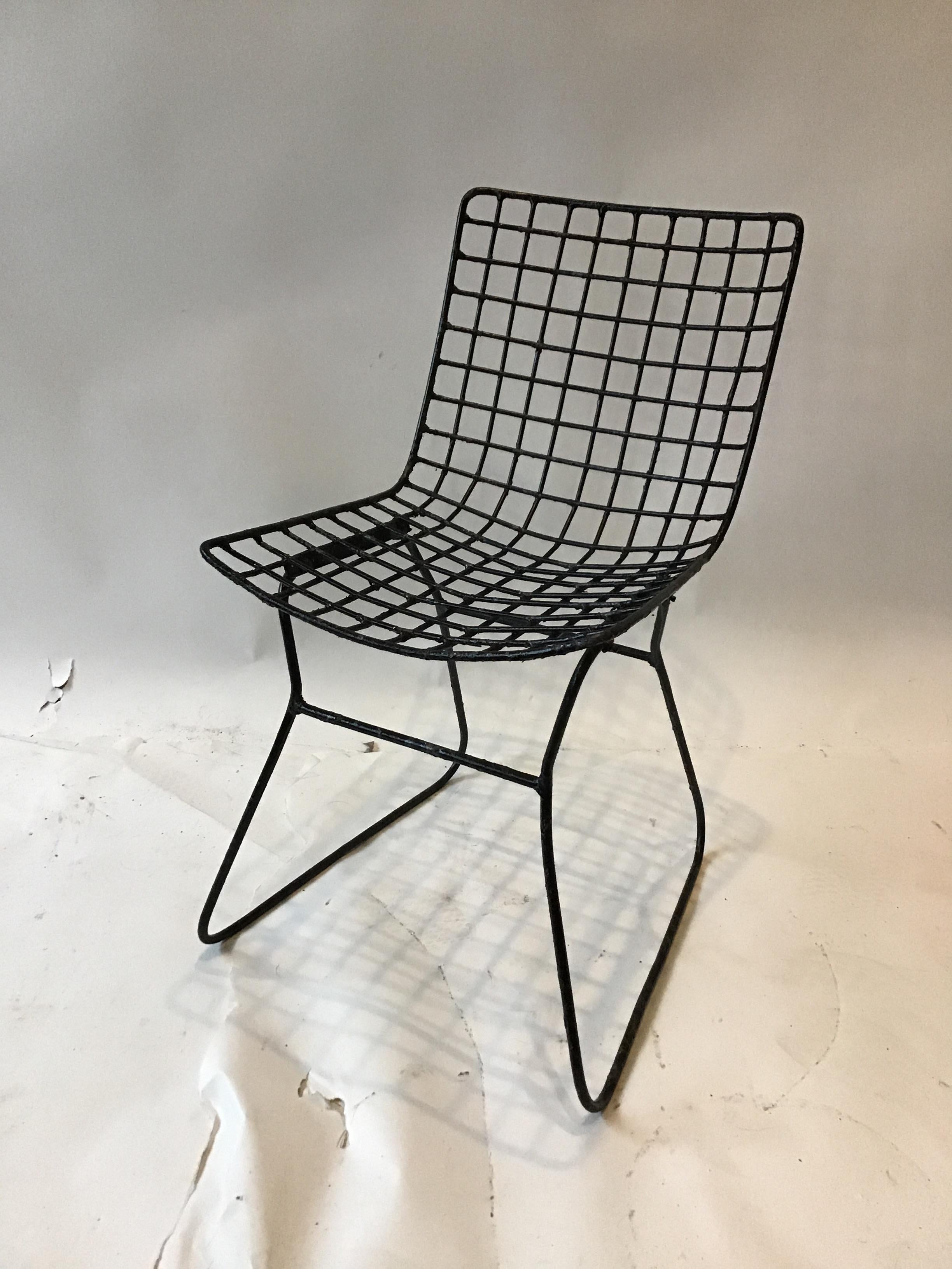 4 Knoll style side chairs by Harry Bertoia from the 1960s.