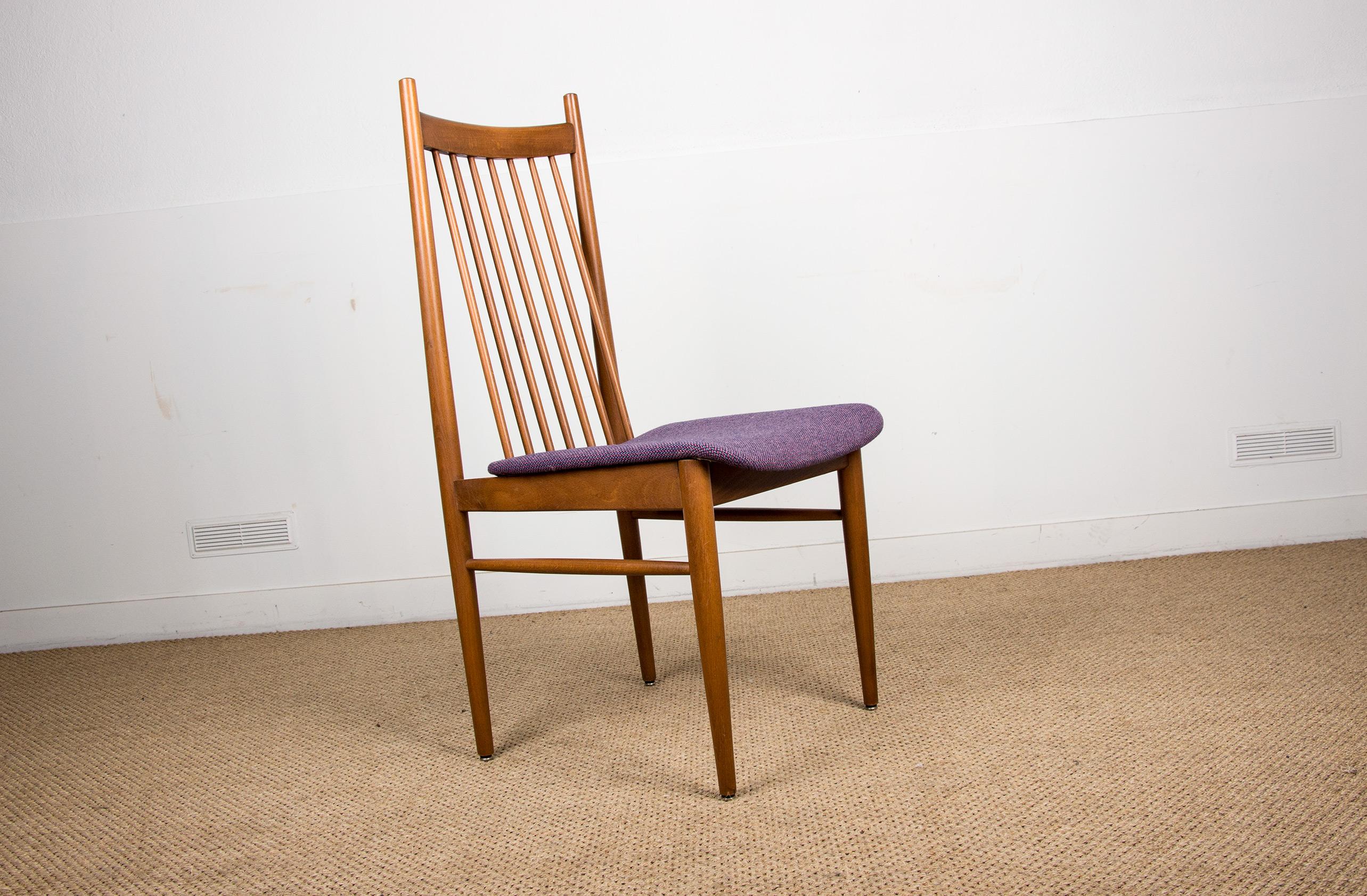 Scandinavian Modern 4 large Danish dining chairs in teak and fabric in the style of Arne Vodder 1960 For Sale