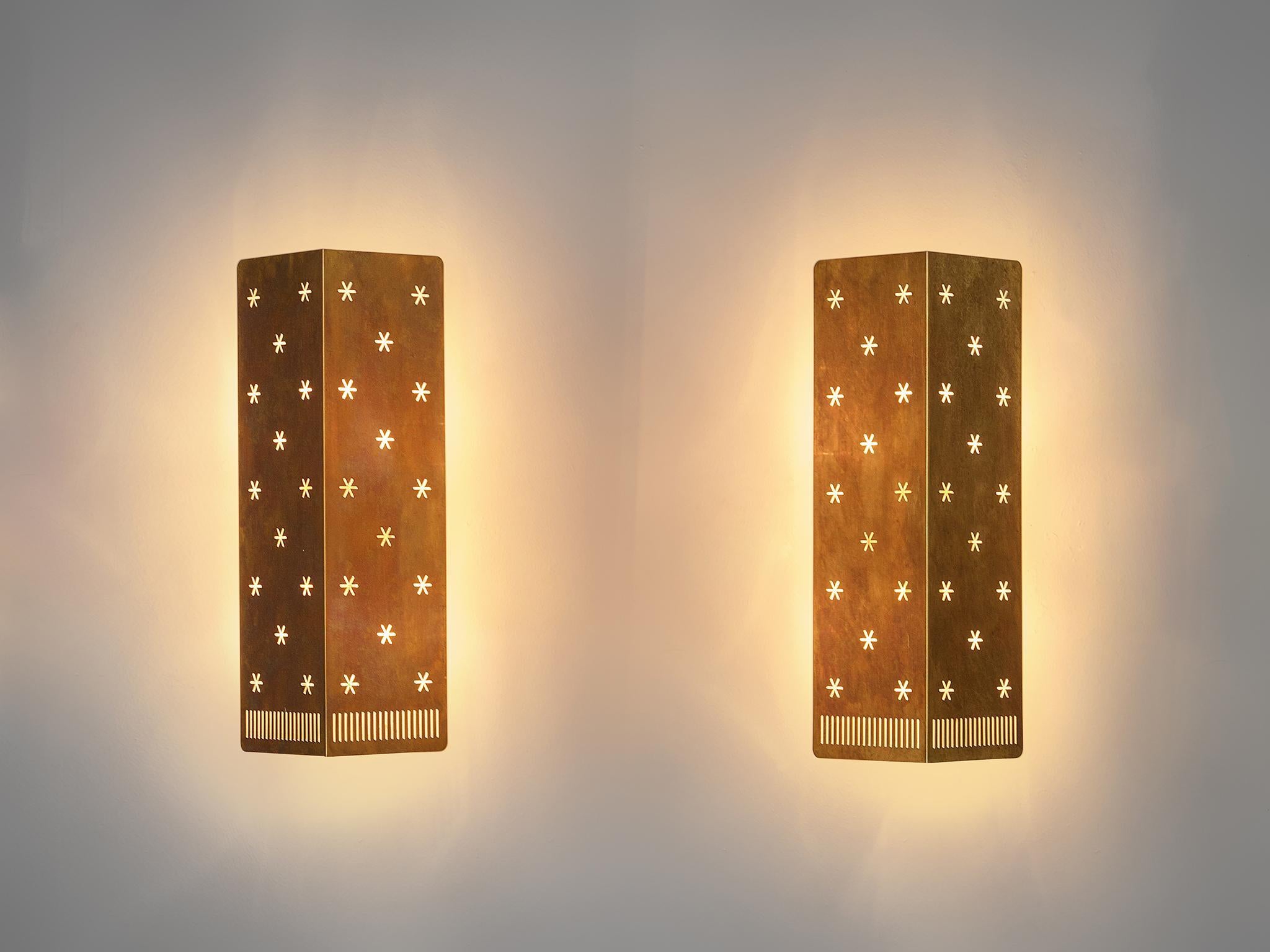 4 Large Paavo Tynell Wall Lamps for Idman, Perforated Brass, Finland, 1953 In Good Condition In Waalwijk, NL
