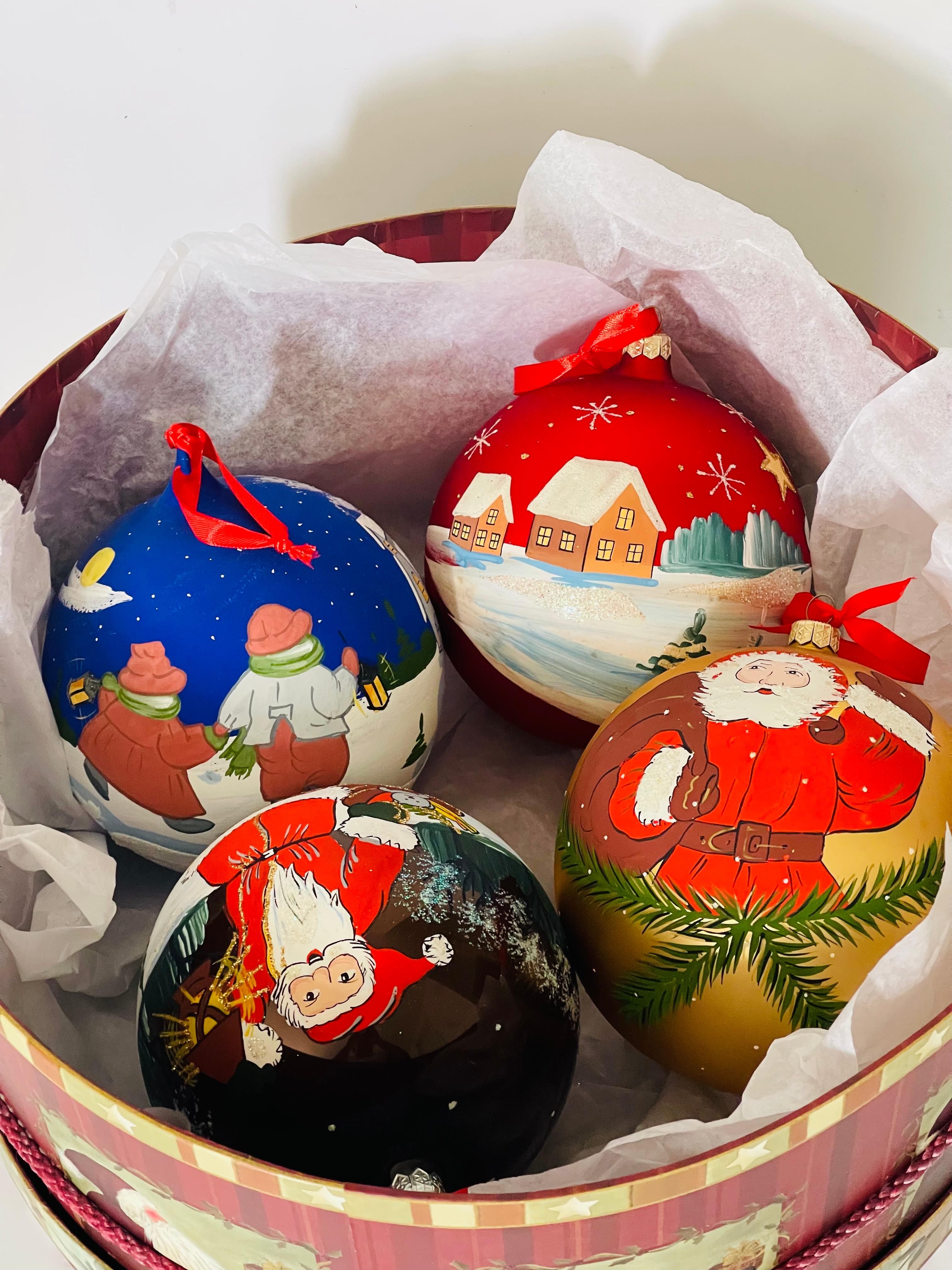 4 Grandes Bolas de Navidad Jumbo de Cristal Europeas Vintage Pintadas a Mano Vidrio soplado en venta