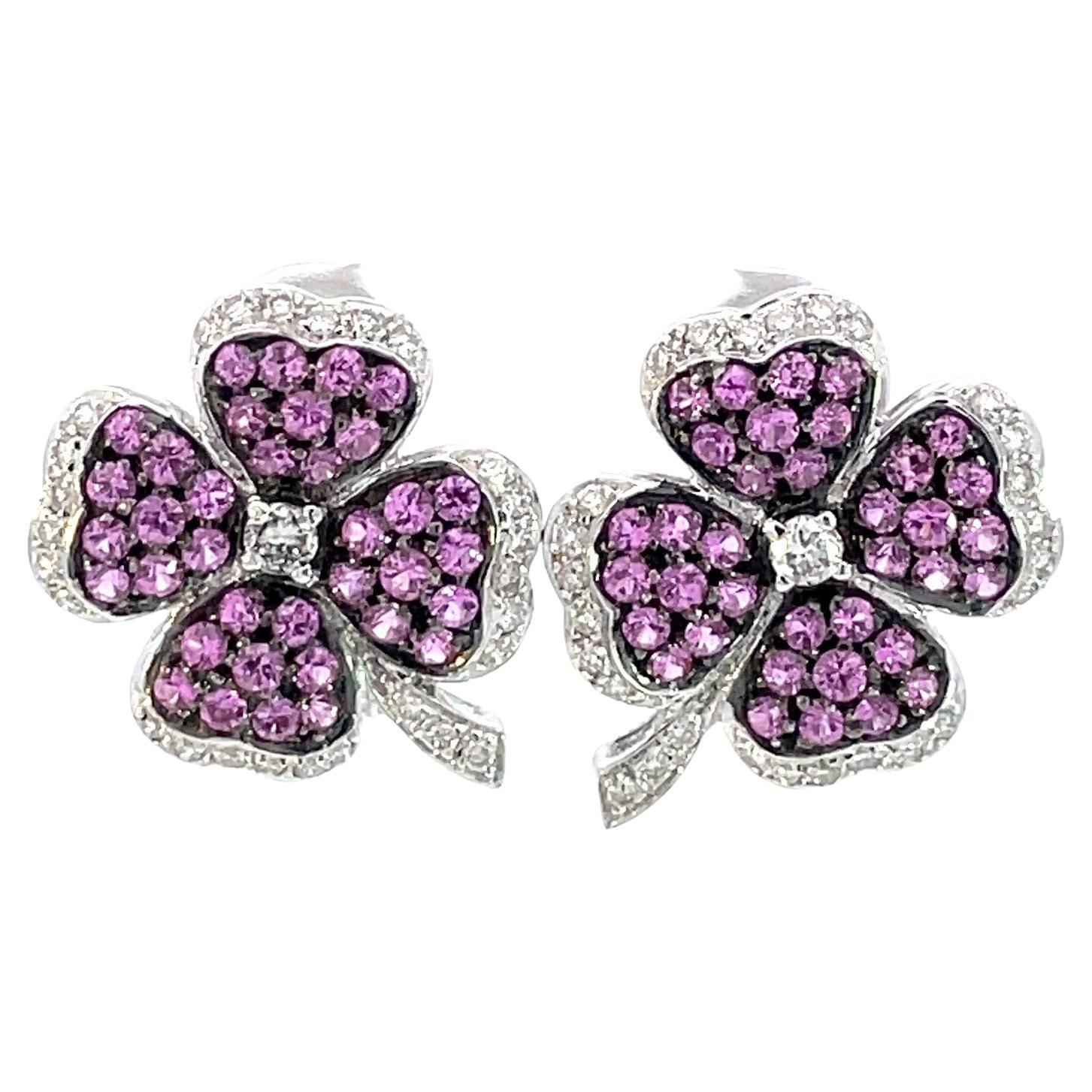 Boucles d'oreilles trèfle à 4 feuilles en or blanc 18 carats avec saphirs roses et diamants