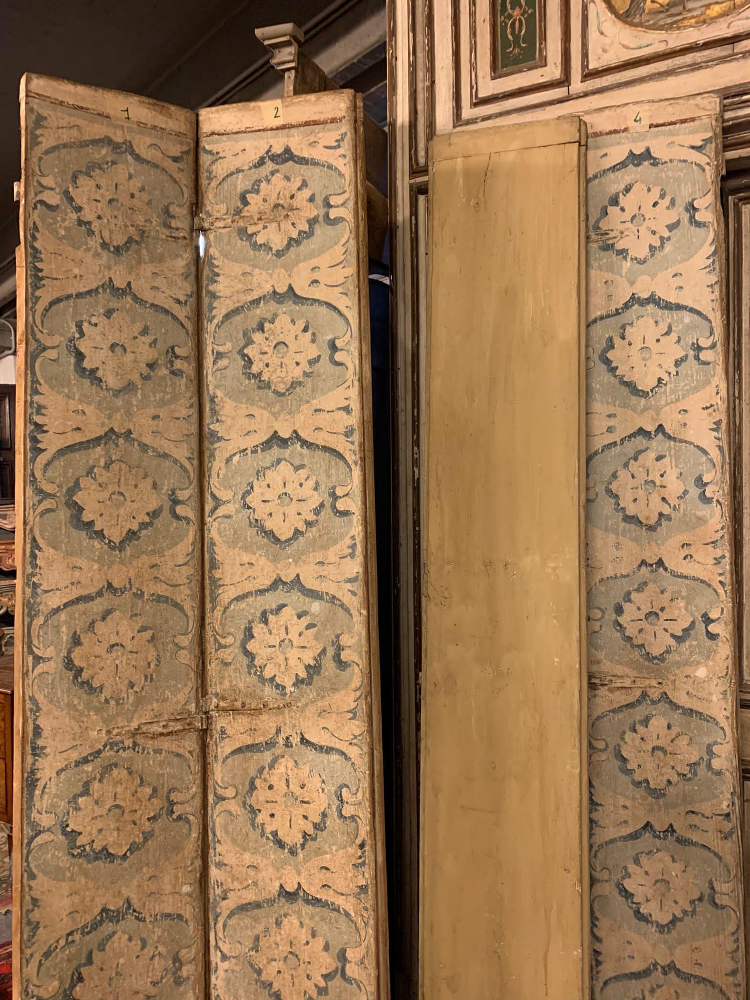 4-Blatttür aus reich bemaltem Holz, aus Venedig, Italien (18. Jahrhundert und früher) im Angebot