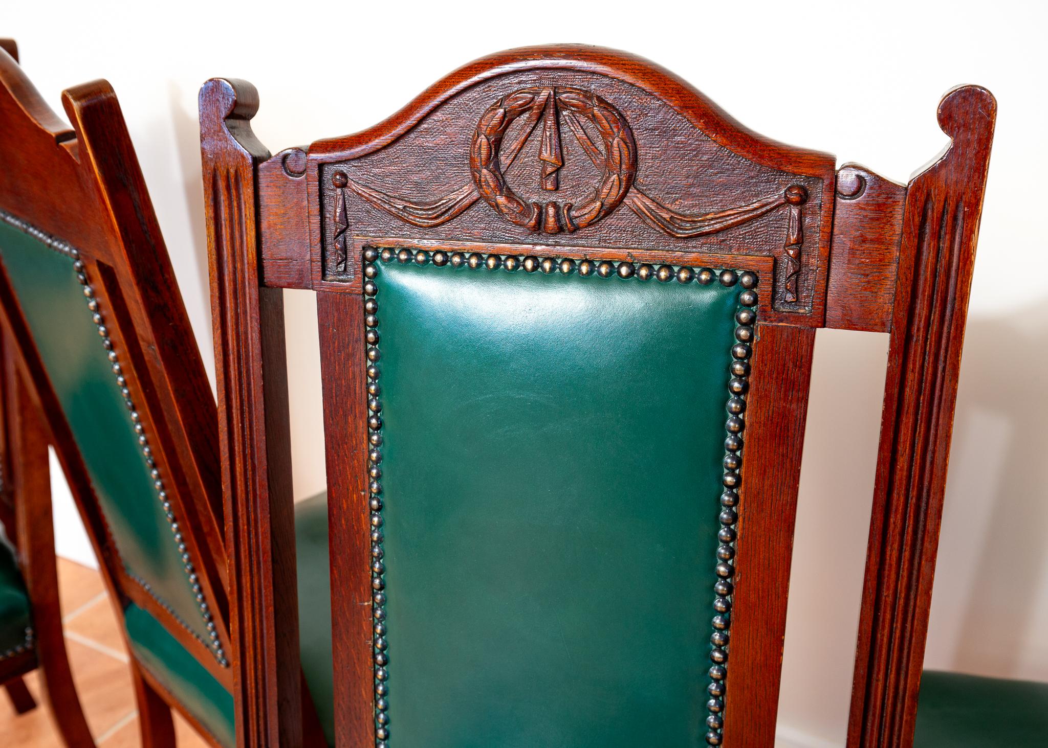 Britannique 4 Chaises de salle à manger en cuir Oak Country House Regency Style Racing Green Baronial en vente