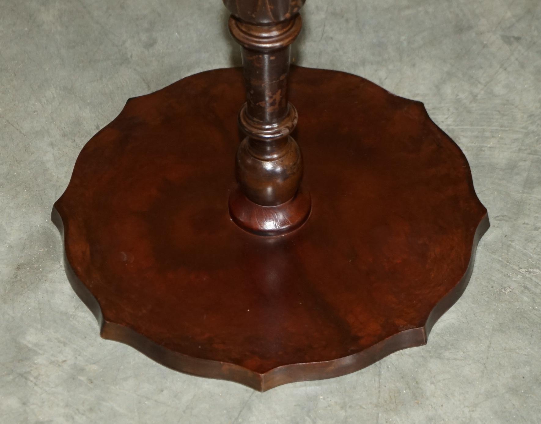 4 Legged Hardwood Pie Crust Edge Brown Leather Tripod Side End Lamp Wine Table For Sale 2