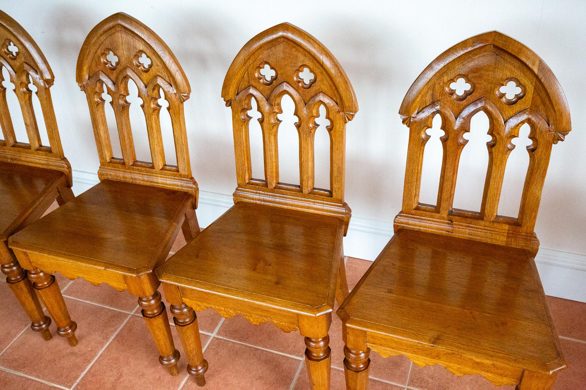 4 Light Golden Oak Hallway Dining Chairs Gothic Steeple Back Antique Pugin Style For Sale 7