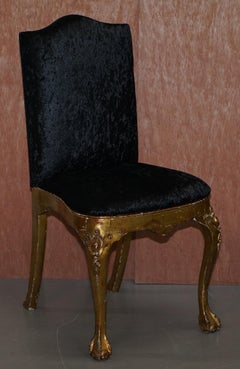 4 Sillas de Comedor Louis Philippe Doradas en Oro Tapizadas en Terciopelo Negro The Claw and Ball