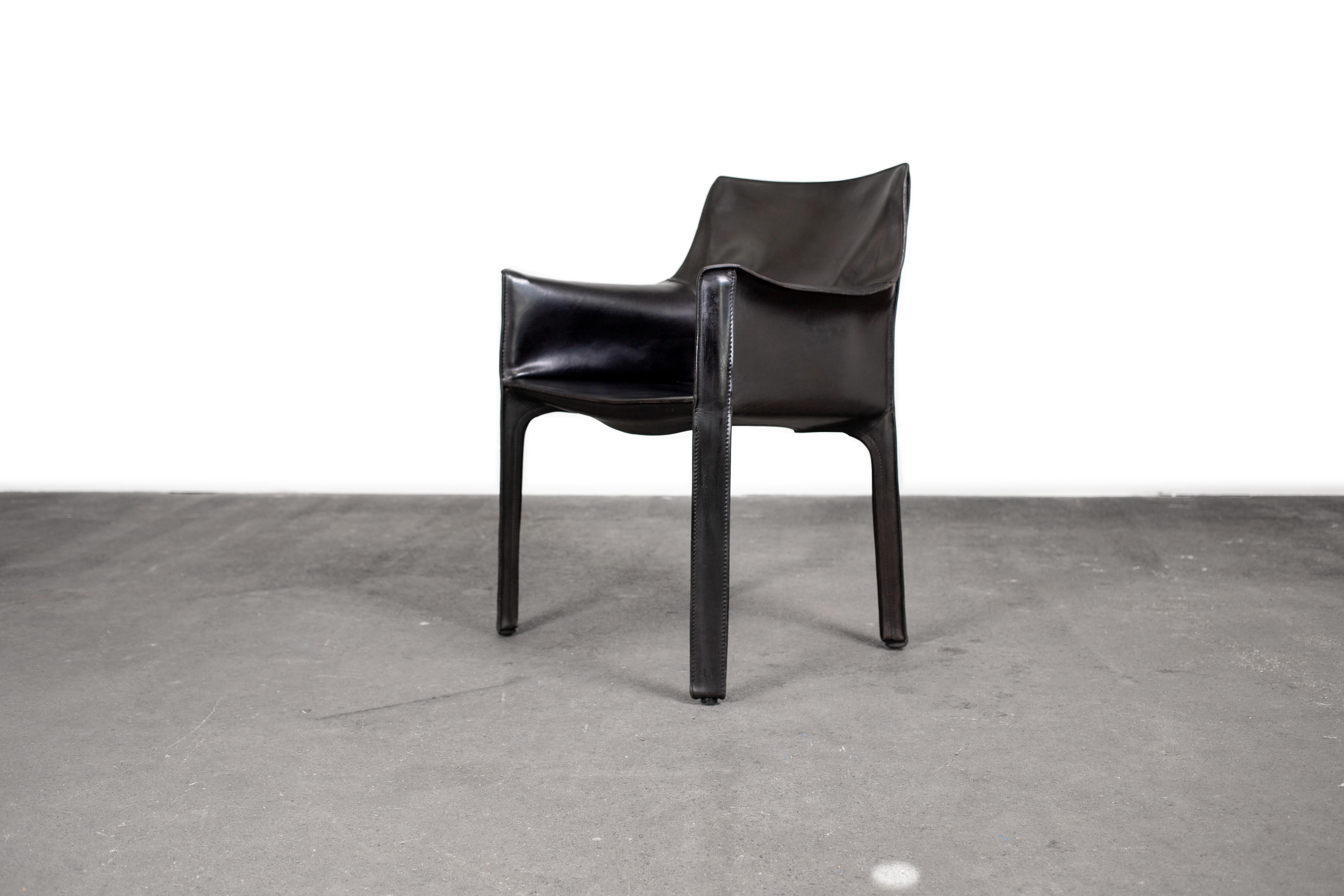4 Mario Bellini CAB 413 Armchairs in Vintage Black Leather for Cassina 3