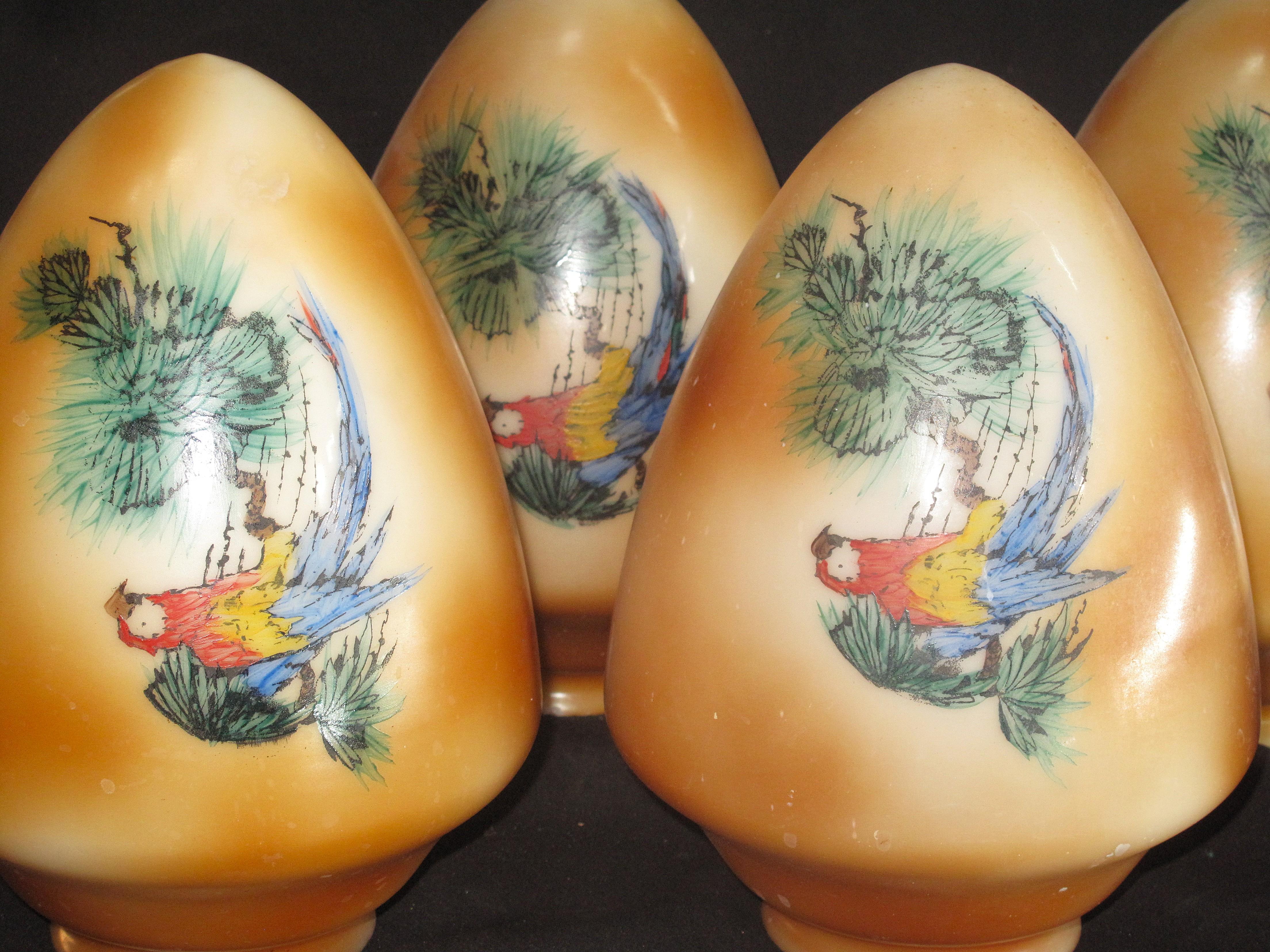 4 Matching Vintage Parrot Globes For Sale 2
