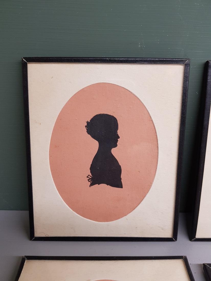 Set of 4 antique miniature silhouettes made of cut out black paper that is inscribed with pencil and on the back probably the description of who it concerns, all are in good condition. Originating from the mid-19th century.

The measurements