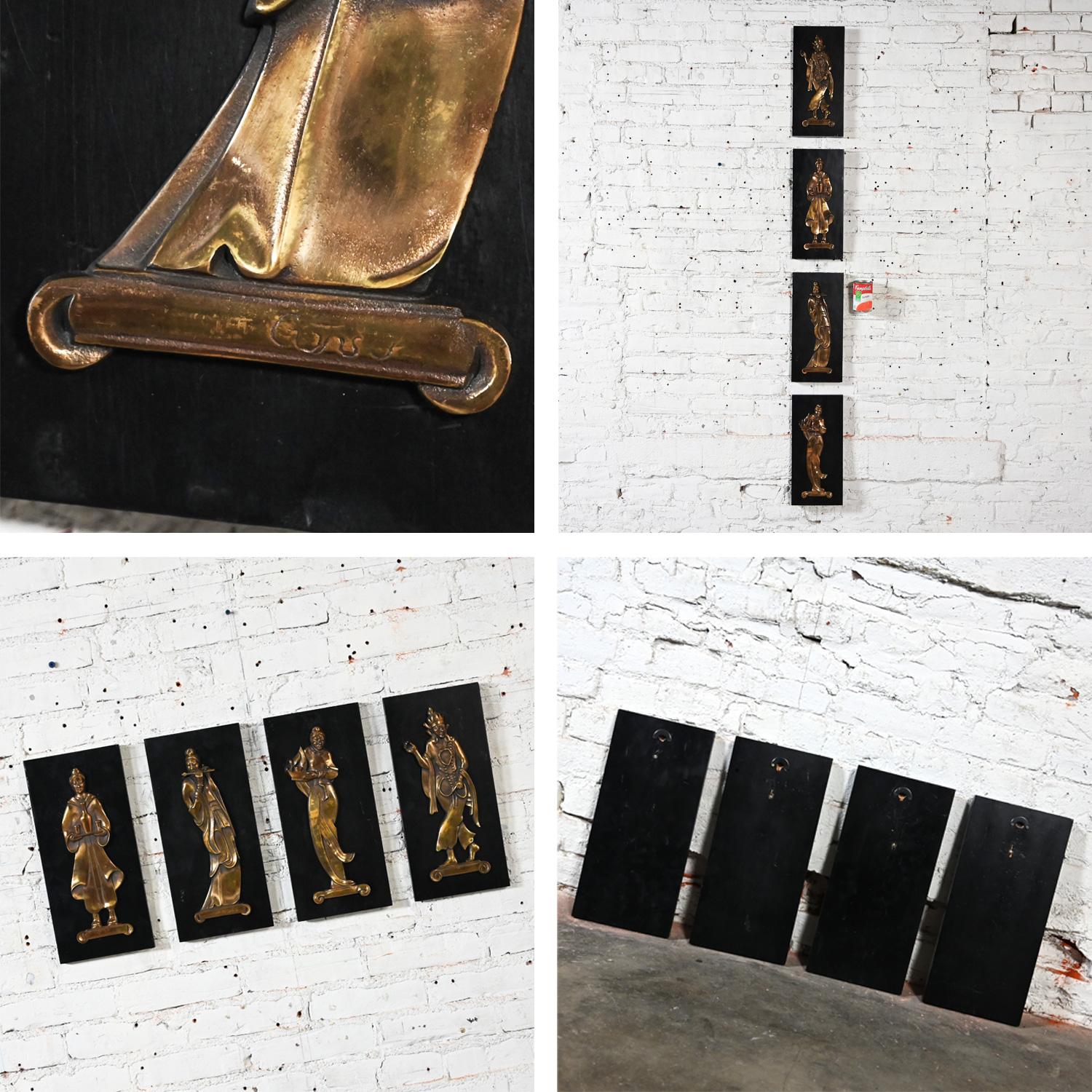 4 asiatische Bronzegussfiguren aus der Mitte des 20. Jahrhunderts auf schwarzen Holztafeln, signiert Gansu im Angebot 10