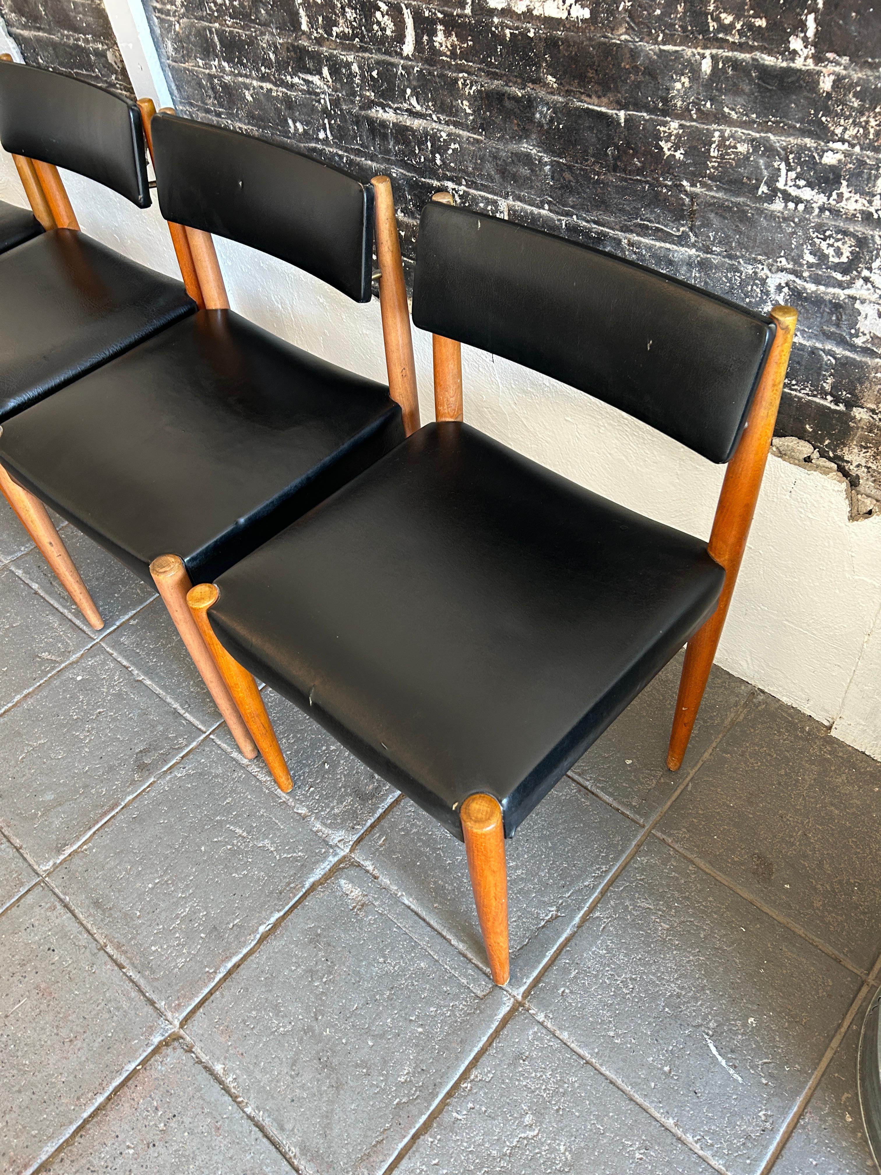 Mid-Century Modern 4 Mid Century Danish Modern Dining Chairs Black Vinyl Birch Wood