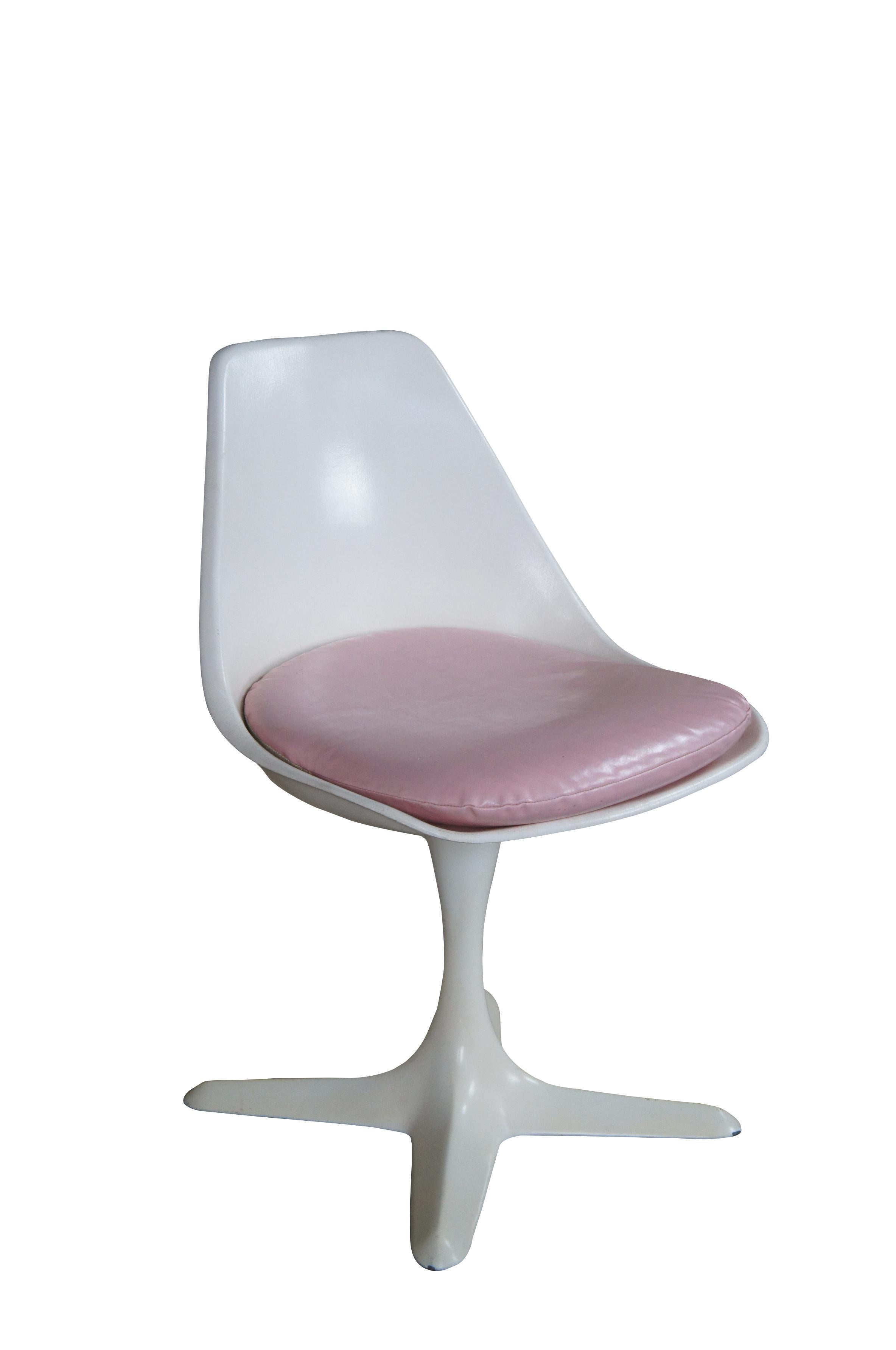 Mid-Century Modern 4 chaises de salle à manger Tulip Star Shell modèle 115 de Maurice Burke, mi-siècle moderne  en vente