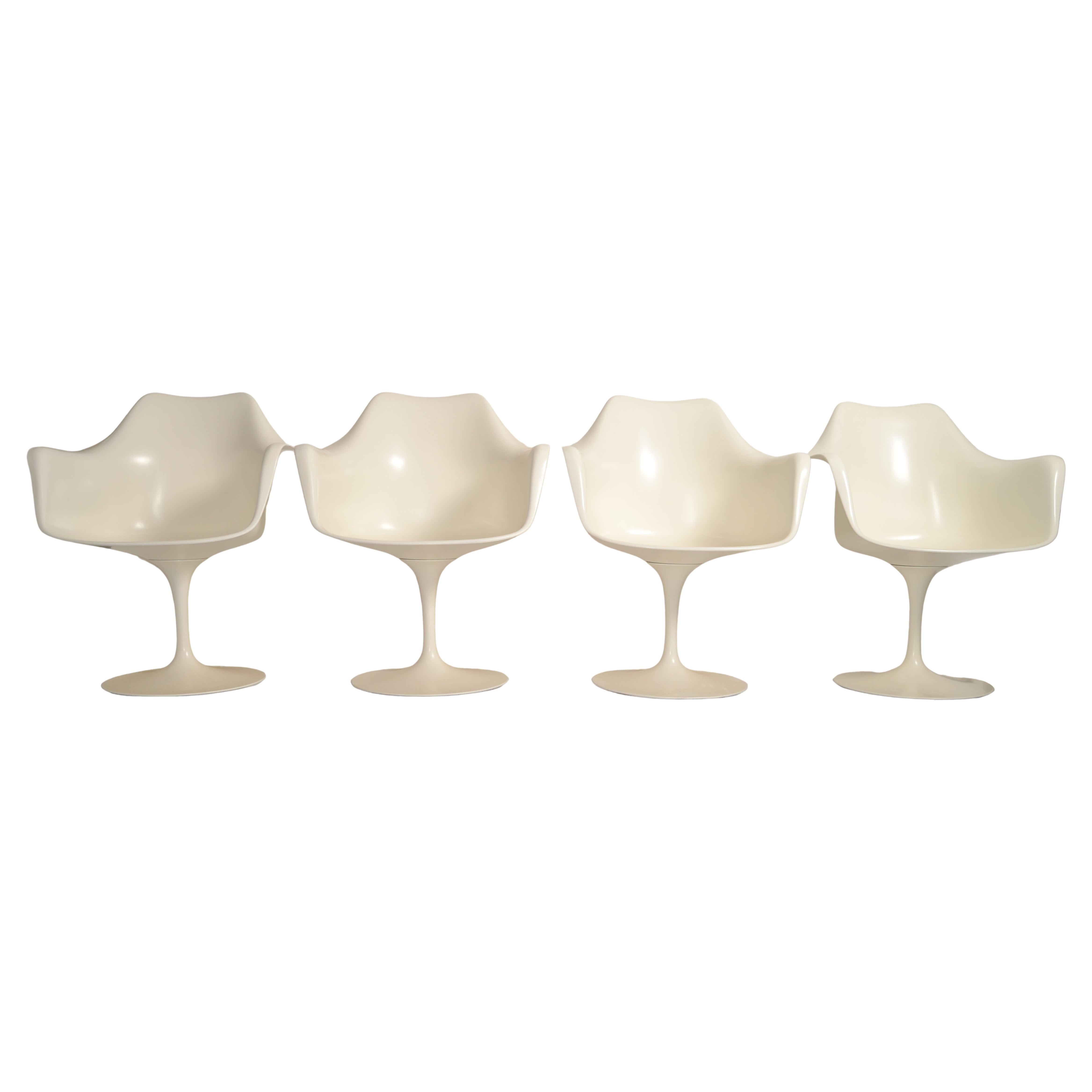 4 Sedia da pranzo girevole Tulip di Eero Saarinen per Knoll, stile metà secolo. in vendita 7