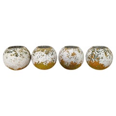 4 mid-century spherical concrete plant pots from France - Willy Guhl style