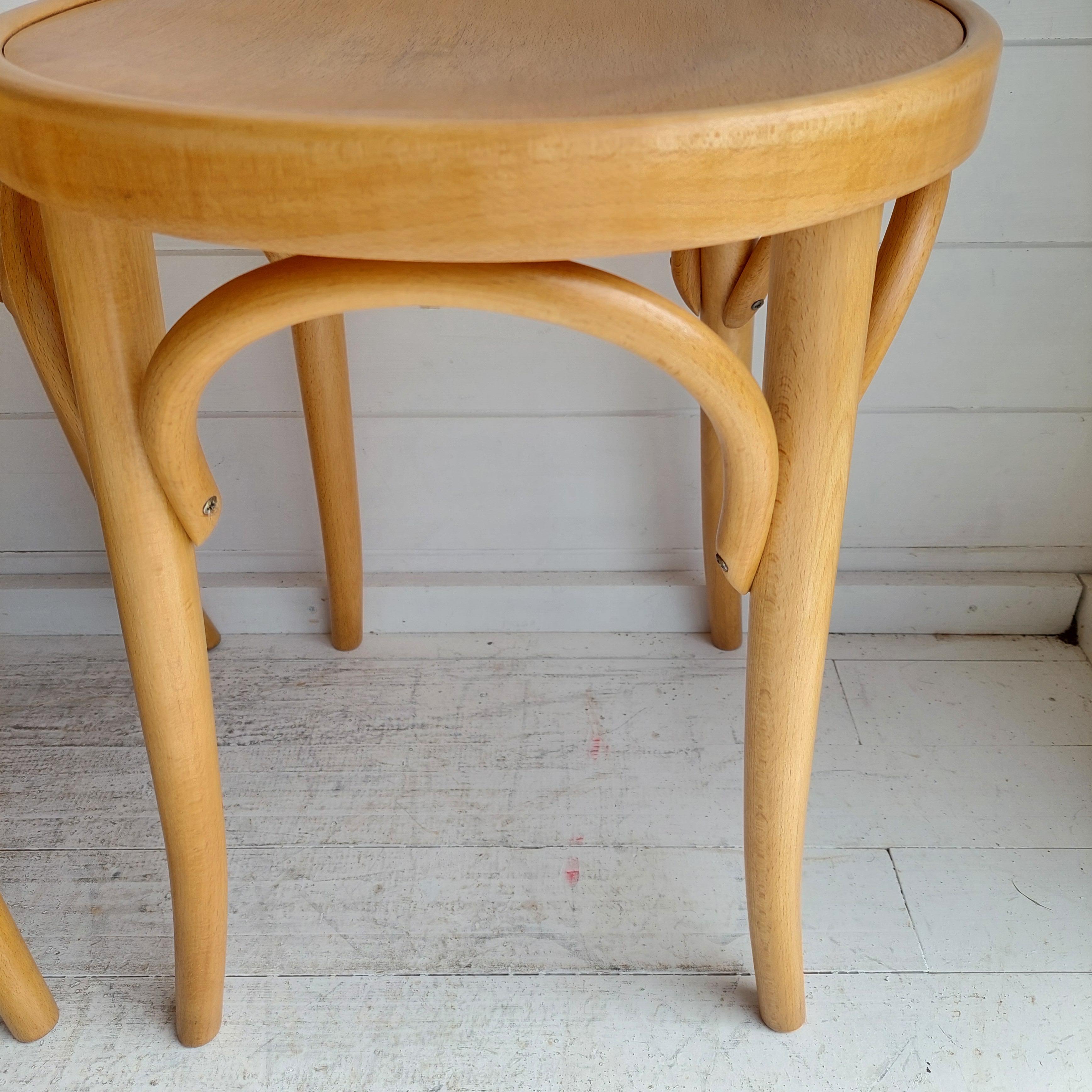 4 Mid Century Thonet Style Stools Scandinavian Kitchen Bistro Stool, 60s 10