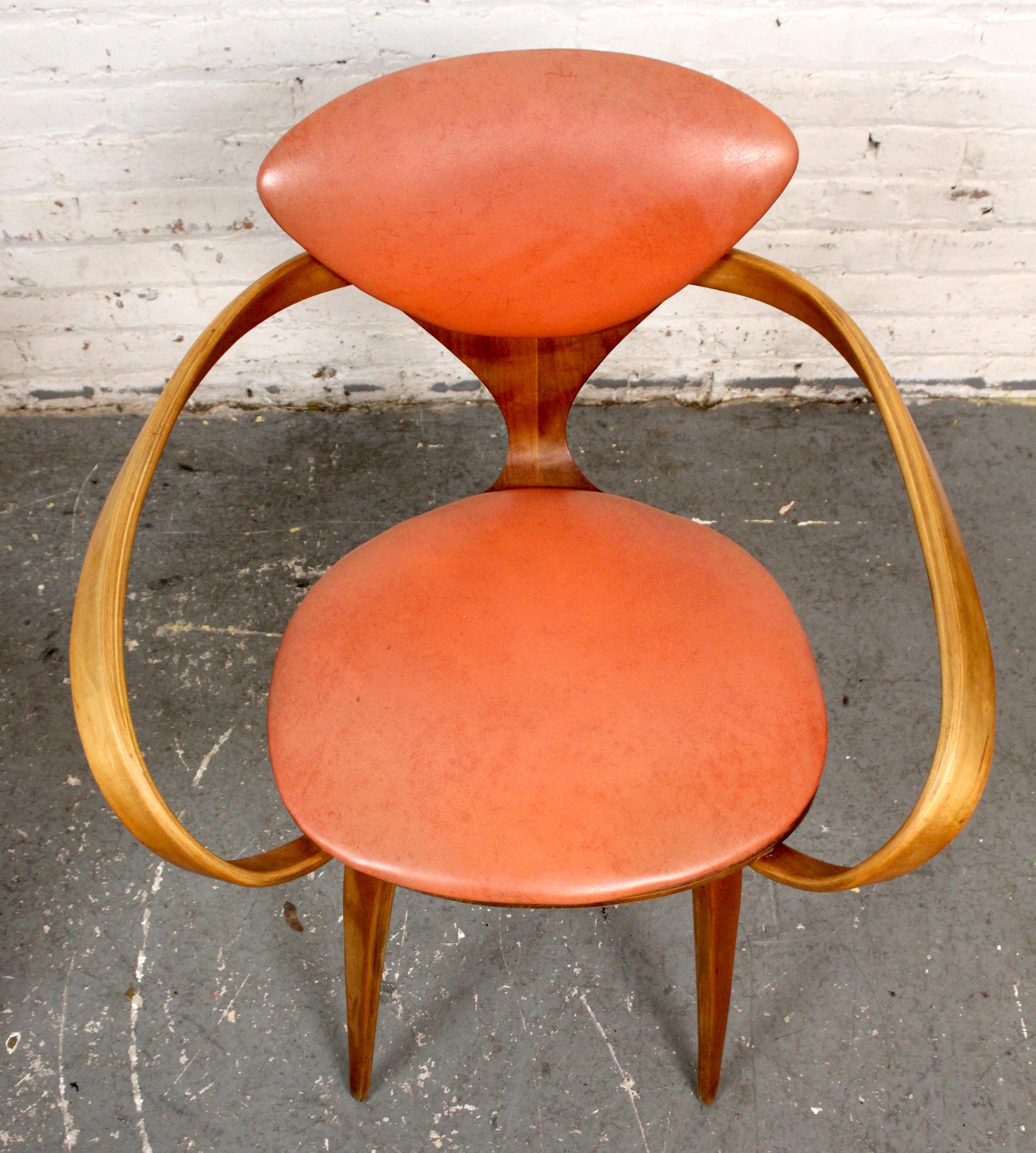 4 Mid-Century Vintage Norman Cherner Chairs by Plycraft For Sale 2