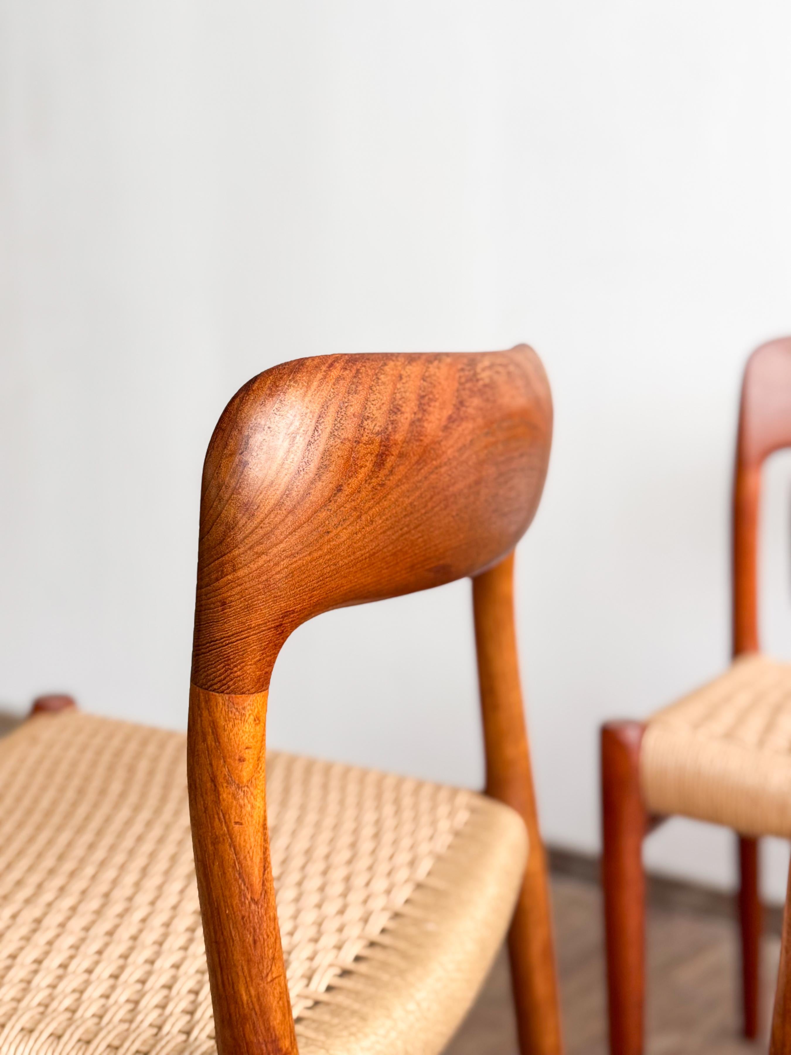 4 Midcentury Dining Chairs #75 in Teak, Danish Design, Niels Møller, J.L. Moller For Sale 10
