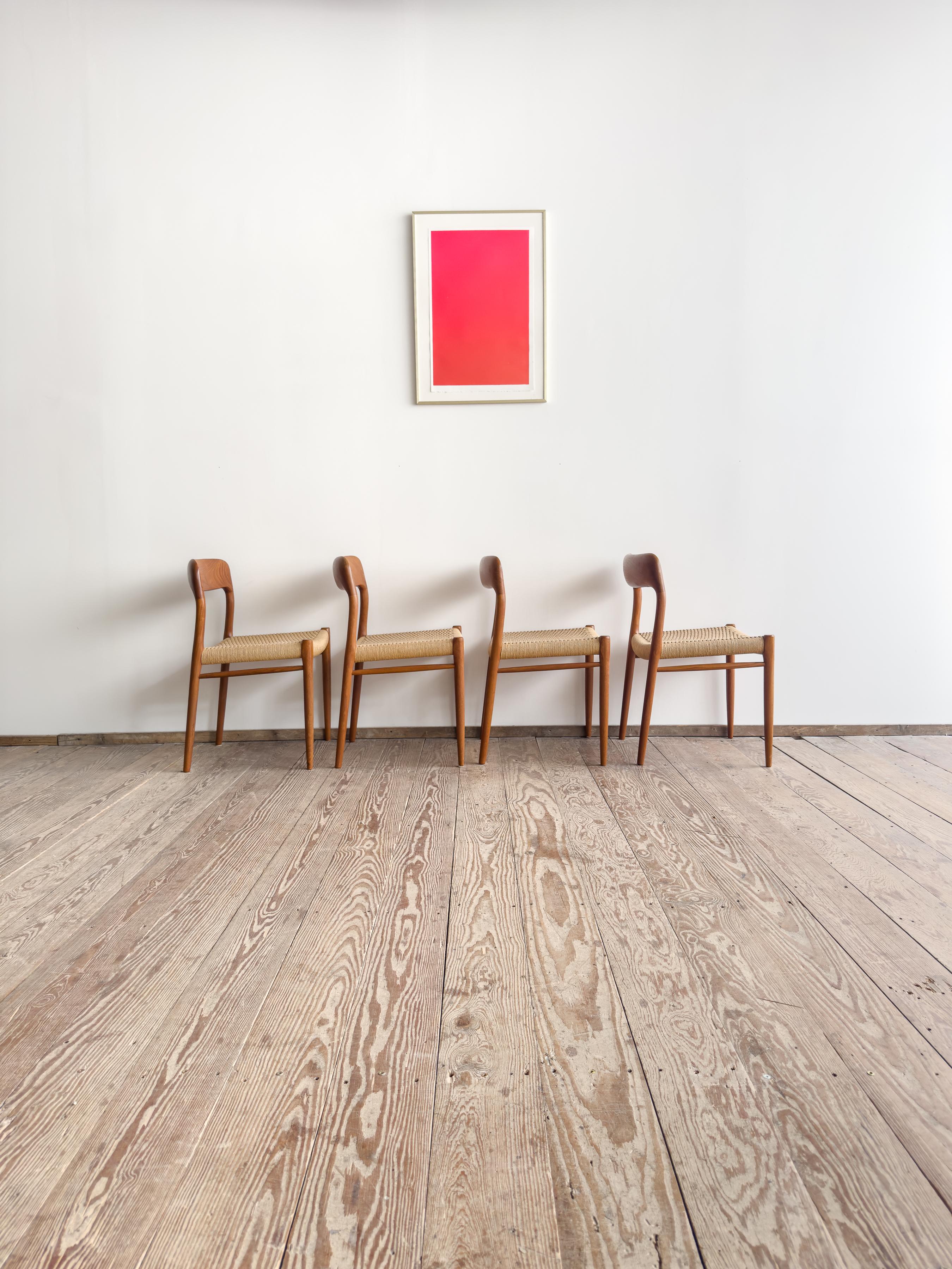 Hand-Carved 4 Midcentury Dining Chairs #75 in Teak, Danish Design, Niels Møller, J.L. Moller For Sale