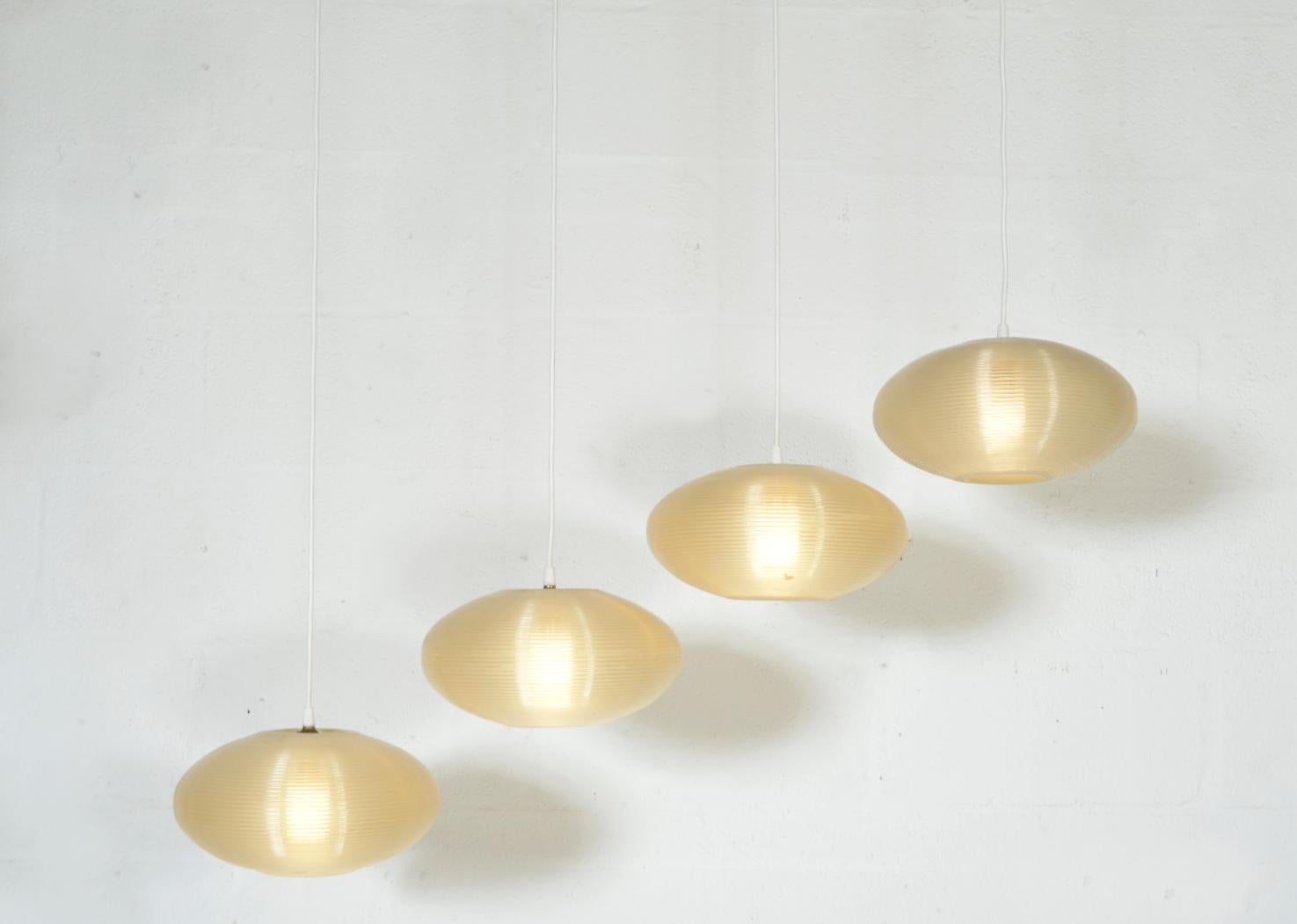 Britannico 4 Lampadari a soffitto Rotaflex del Midcentury di John & Sylvia Reid 1950s British in vendita