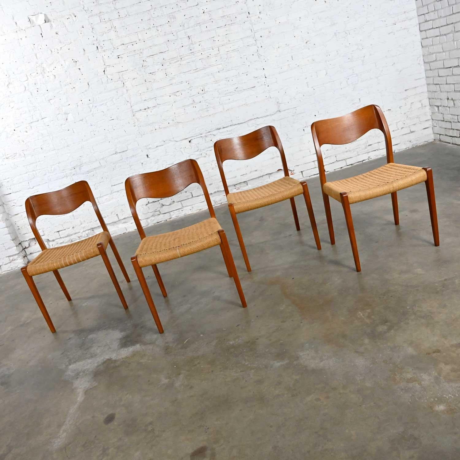 Danish 4 Neils O Moller Scandinavian Modern Model 71 Teak Dining Chairs by J.L. Mollers For Sale
