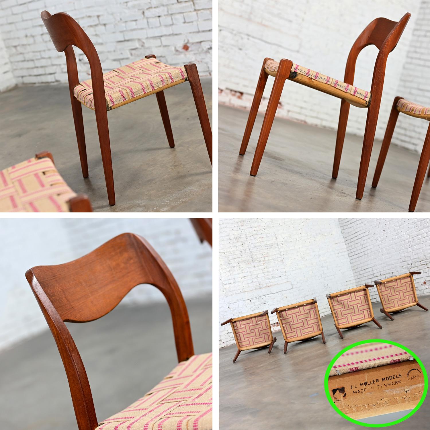 4 Sedie da pranzo in teak Neils O Moller Scandinavian Modern Modello 71 Non rivestite in vendita 9