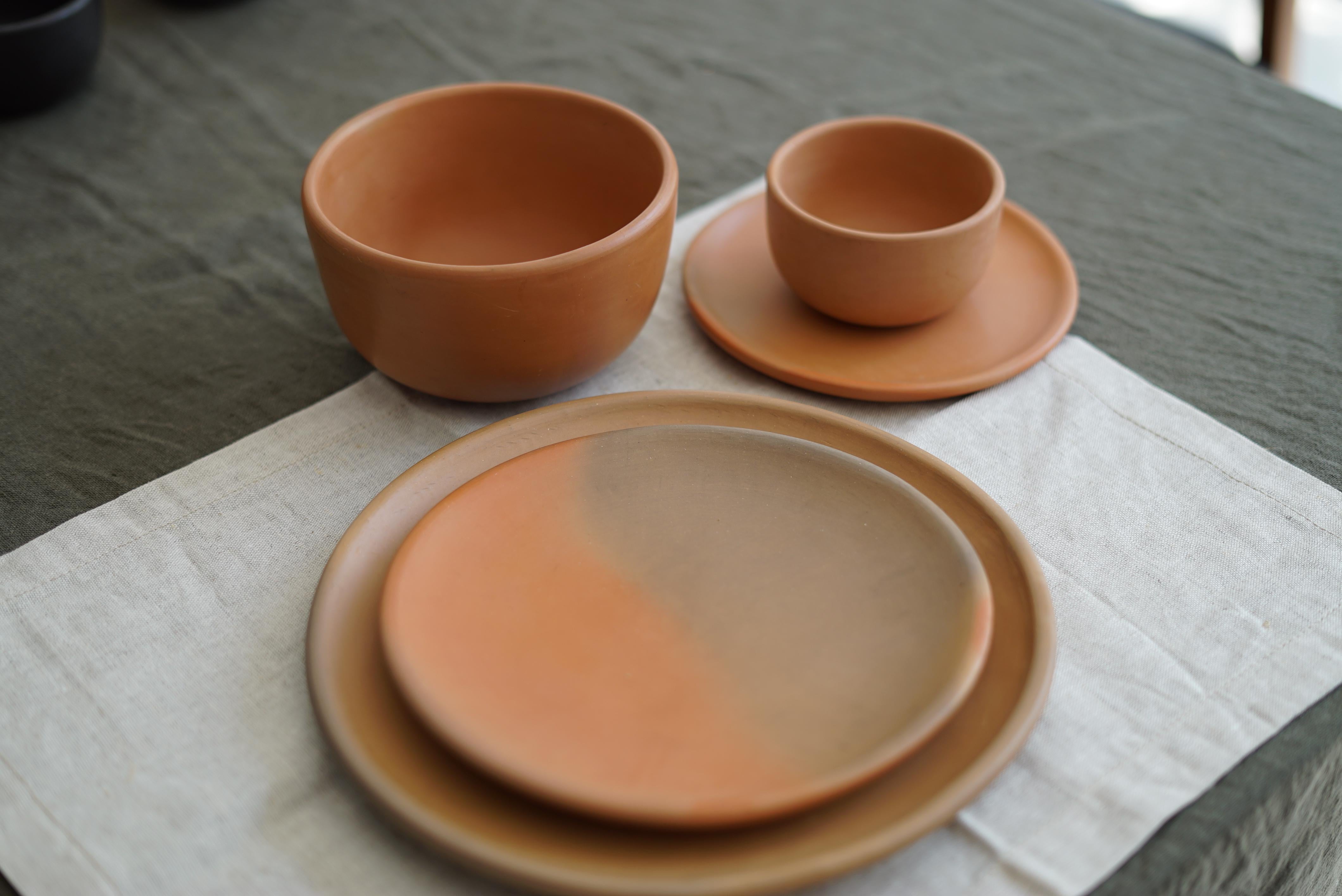 Mexican 4 Oaxacan Natural Clay Dinner Plates Handmade Tableware Oaxacan Pottery For Sale